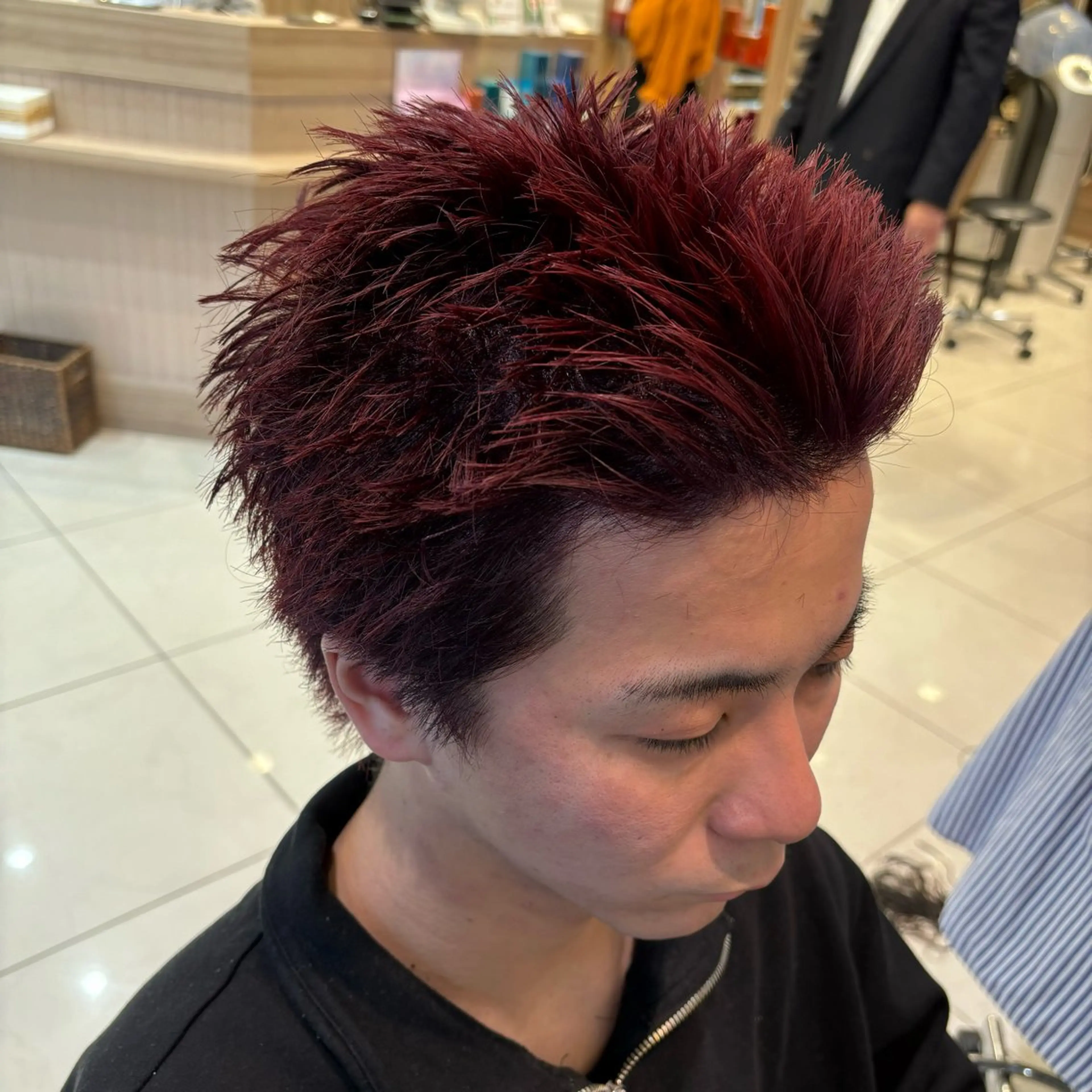 ショート カラー メンズ ダブルカラー 波巻きスパイラル・ カルマ/aoiのヘアスタイル