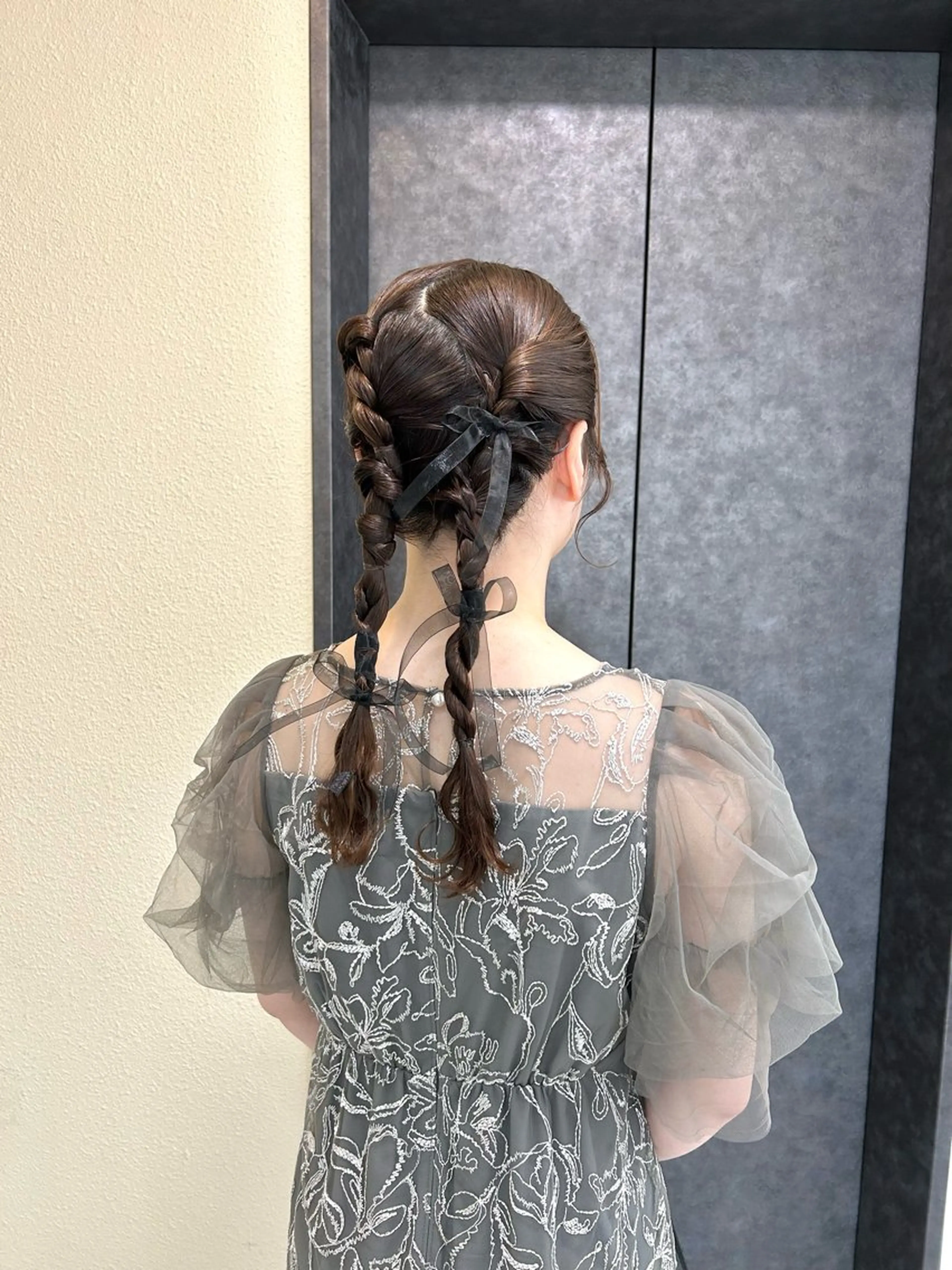セミロング ヘアセット 平沼 葉津紀のヘアスタイル