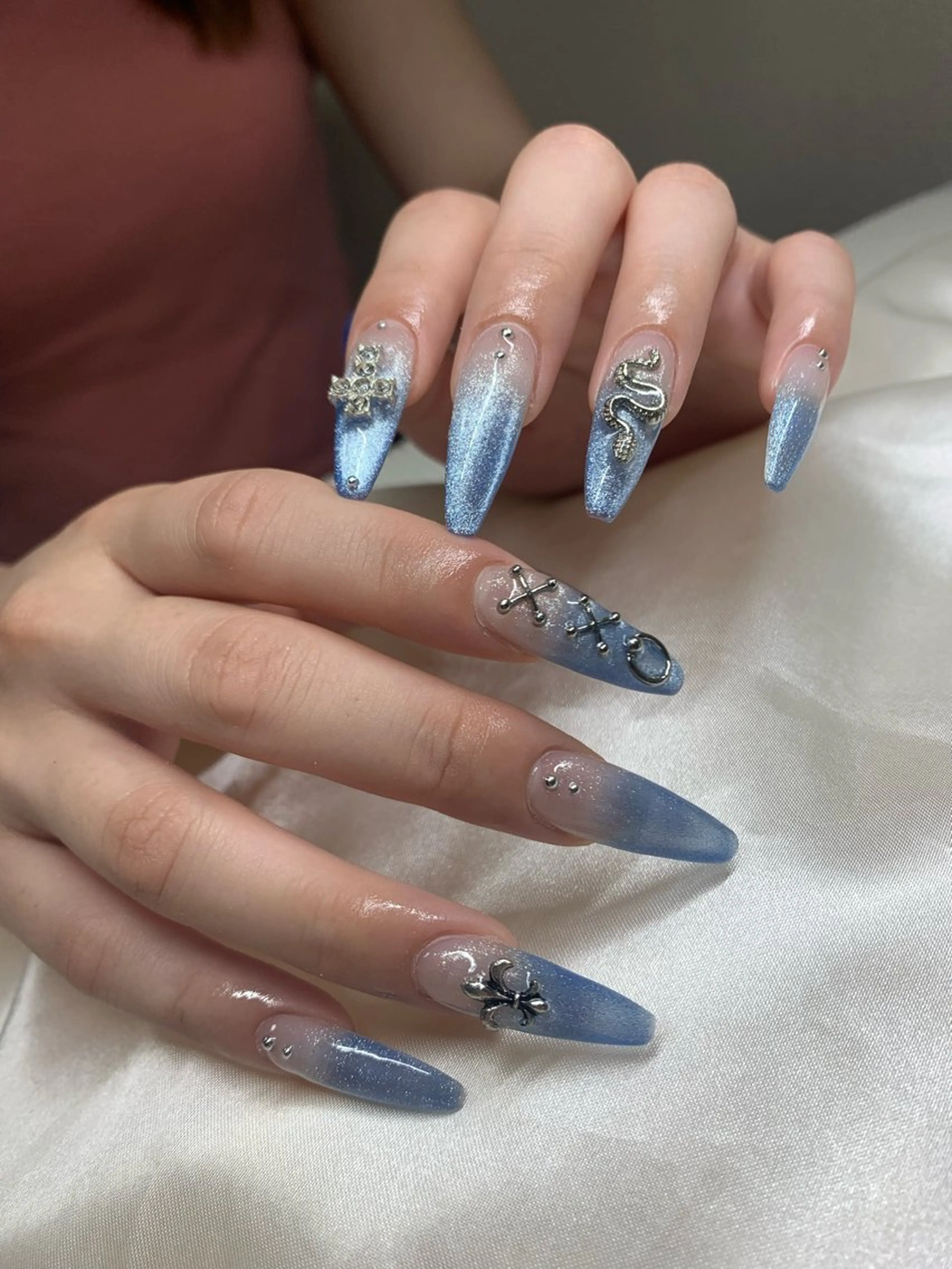 ネイル ハンドネイル Rose Ana.Chuoのネイルデザイン