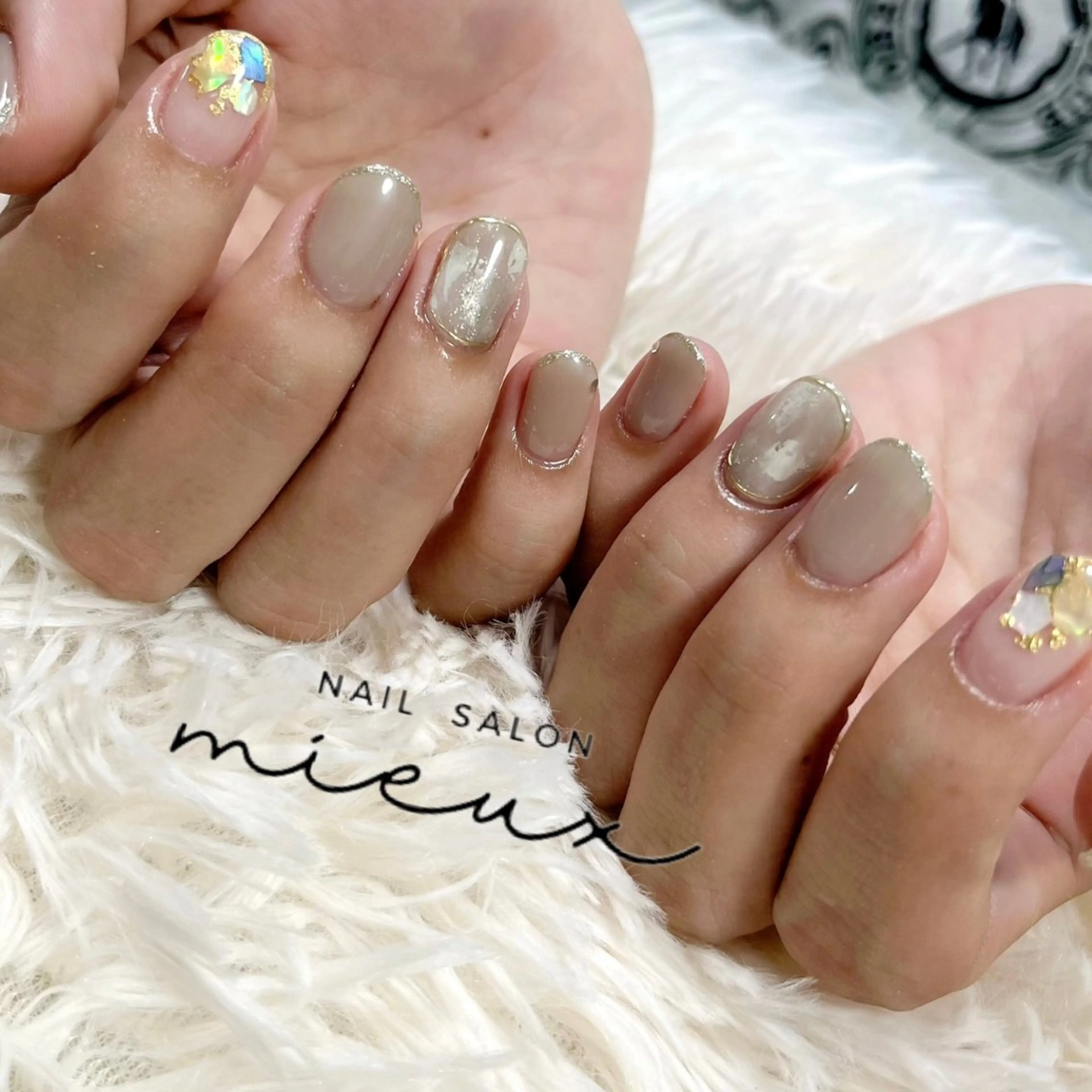 ネイル ハンドネイル mieux ariiiのネイルデザイン
