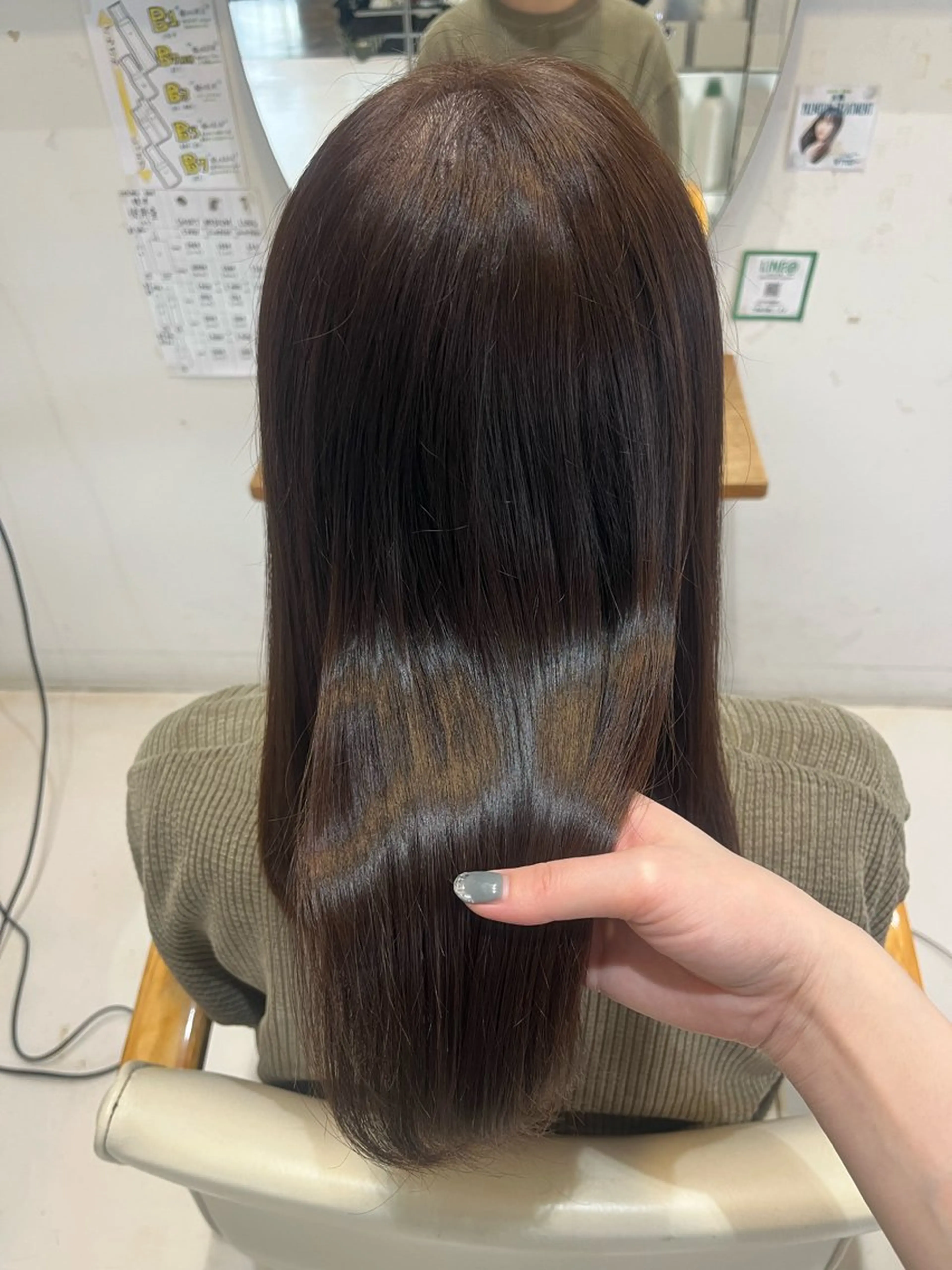 ロング 縮毛矯正 トリートメント 野村 なりあのヘアスタイル