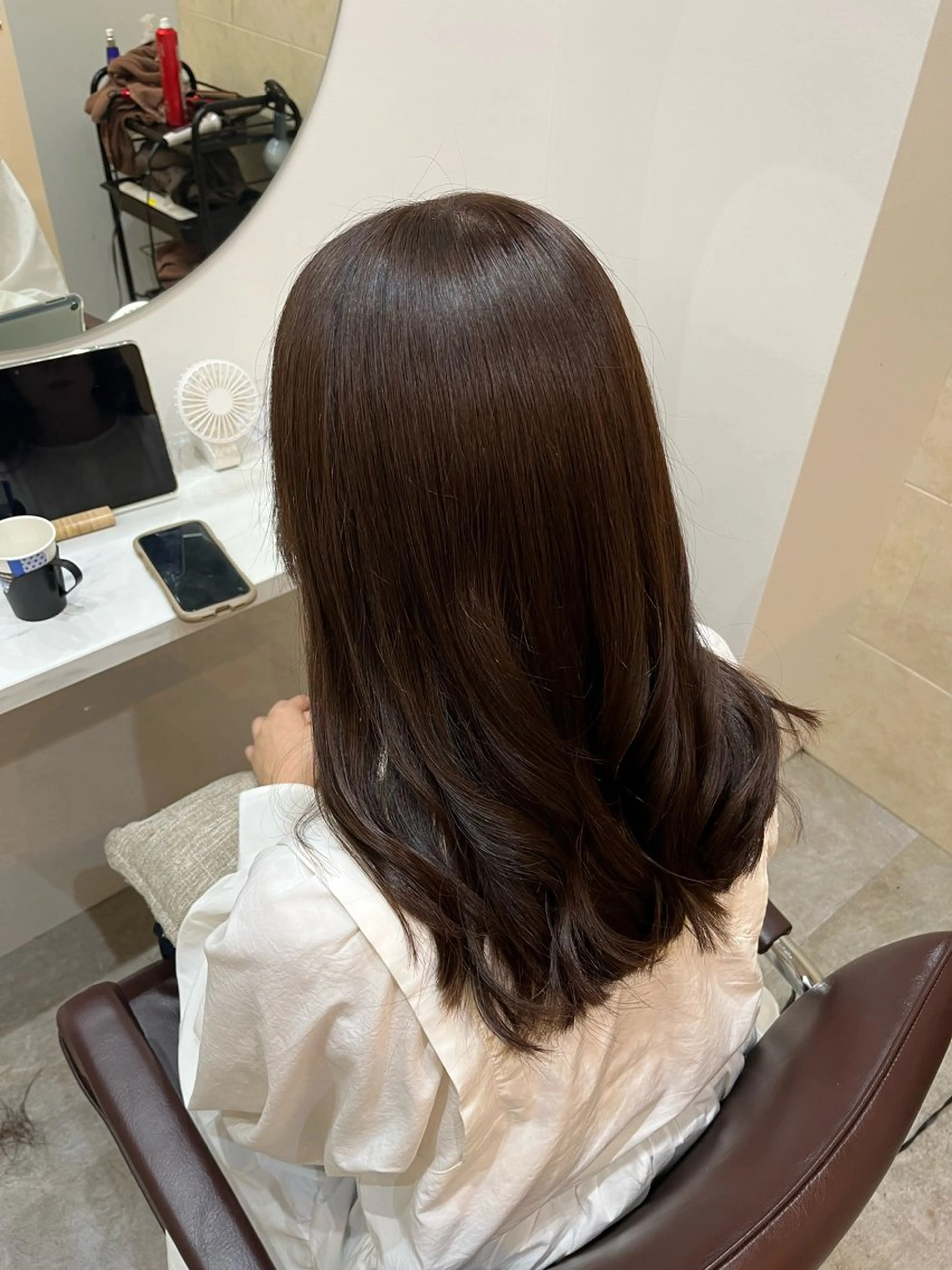 セミロング カット ヘアカラー トリートメント 【髪質改善　艶髪】 布川　莉穂のヘアスタイル