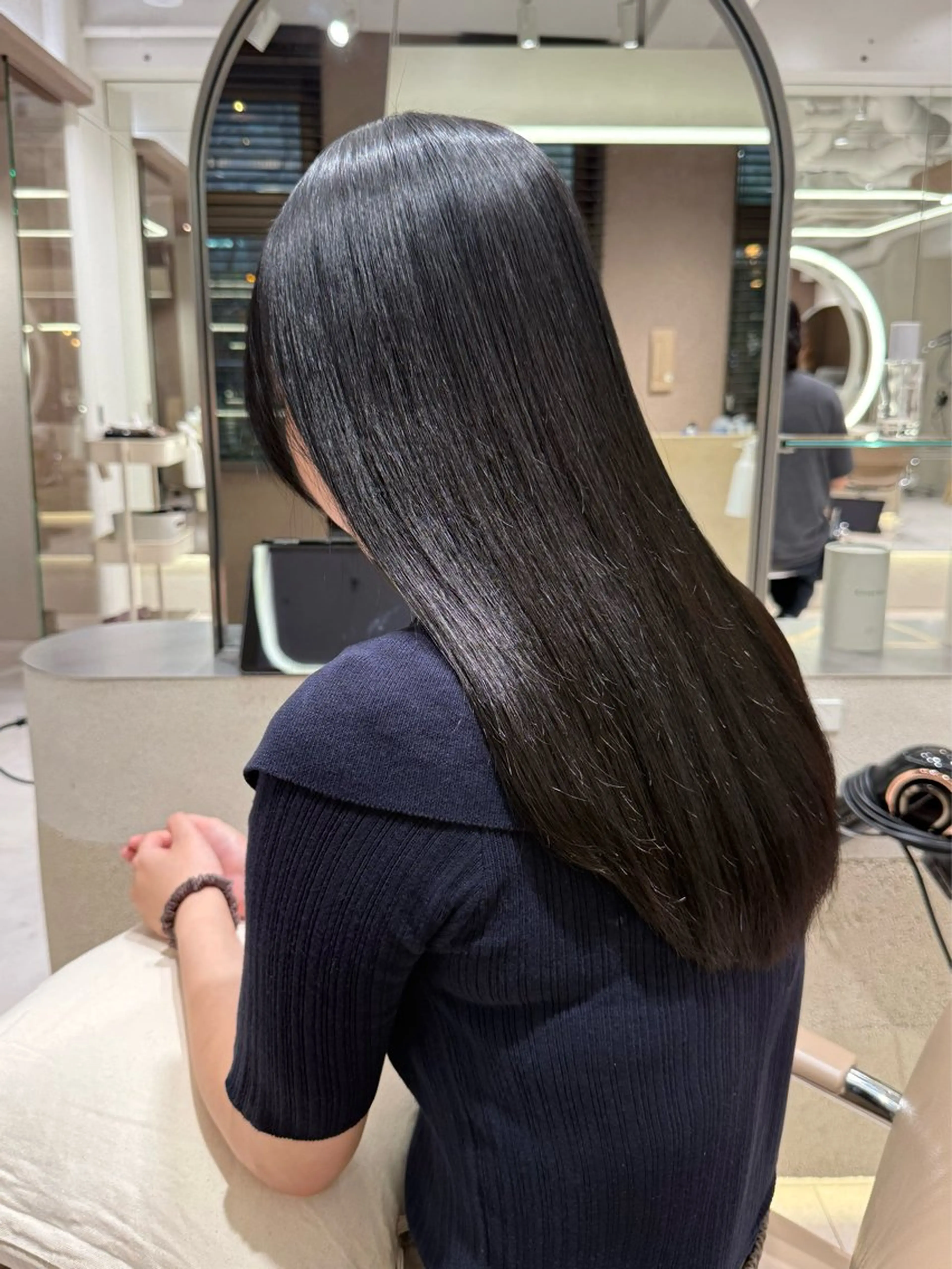 ロング カット 縮毛矯正 トリートメント 赤みなし透明感カラー /🦋sayu🦋のヘアスタイル