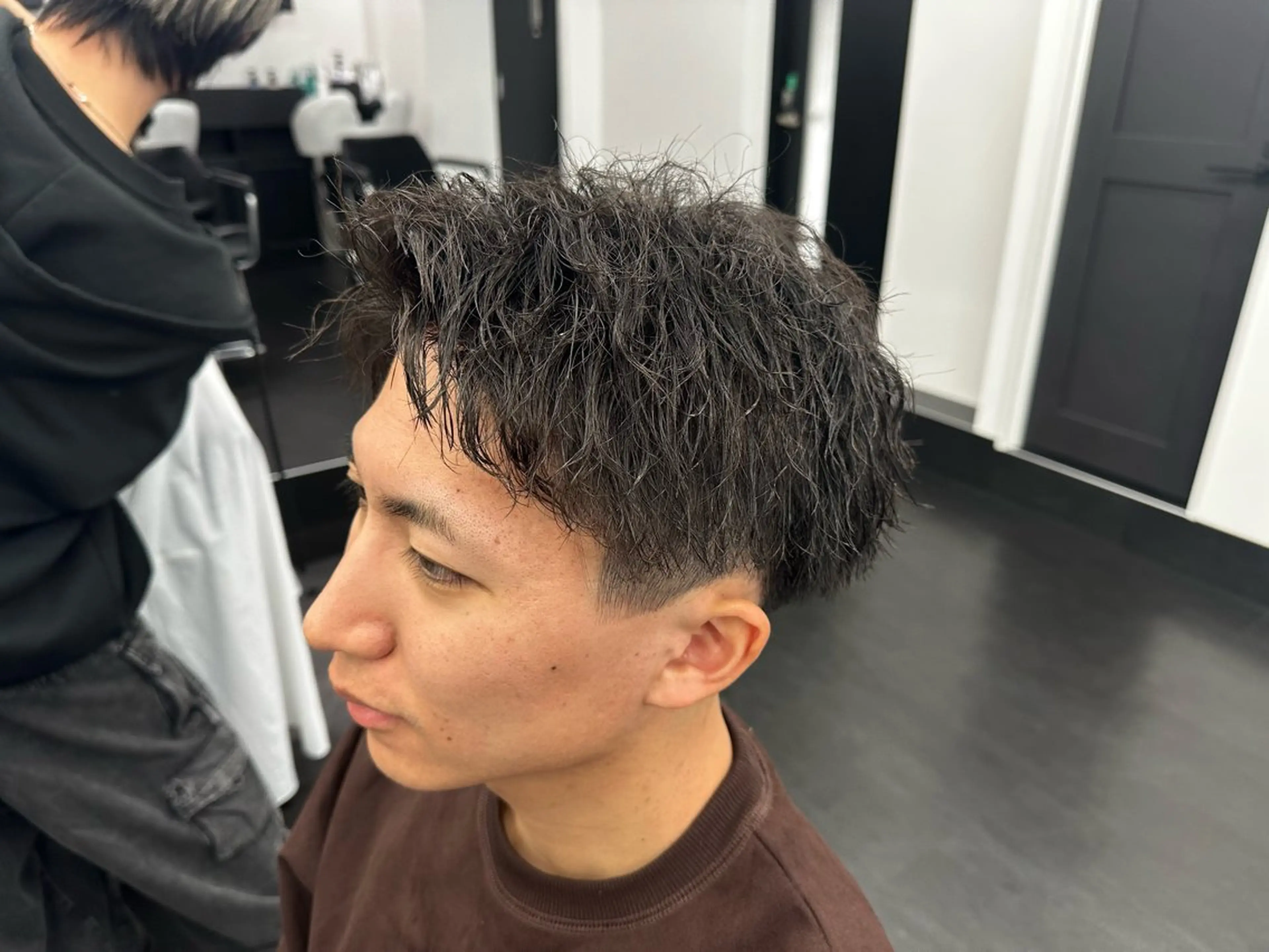 ショート パーマ メンズ men’s salon dot. tokyo 横浜店所属・🔥メンズ特化 カット1100円🔥のヘアスタイル