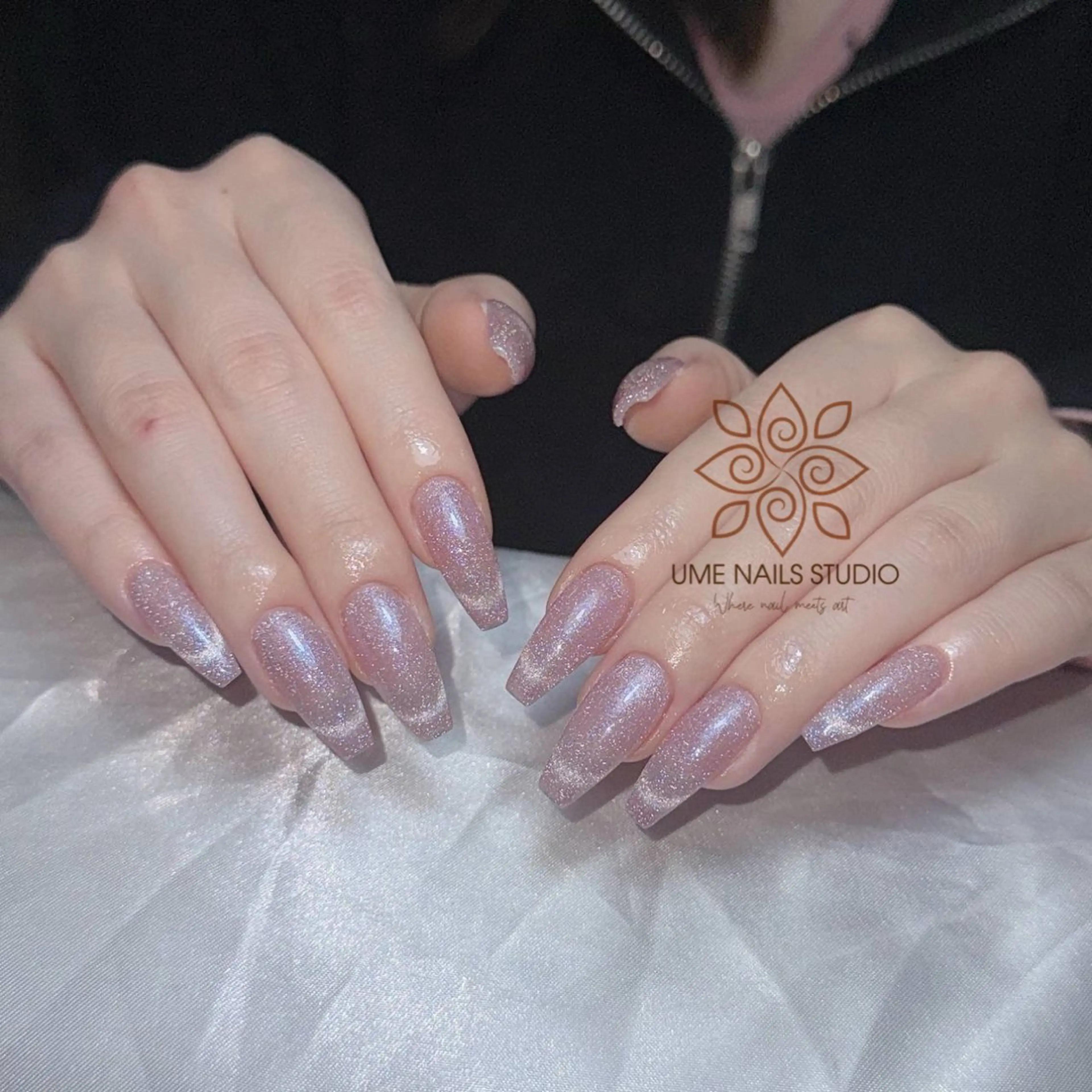 ネイル チークネイル クリアネイル ガーリー キラキラネイル 韓国ネイル ハンドネイル Ume Nail Studioのネイルデザイン