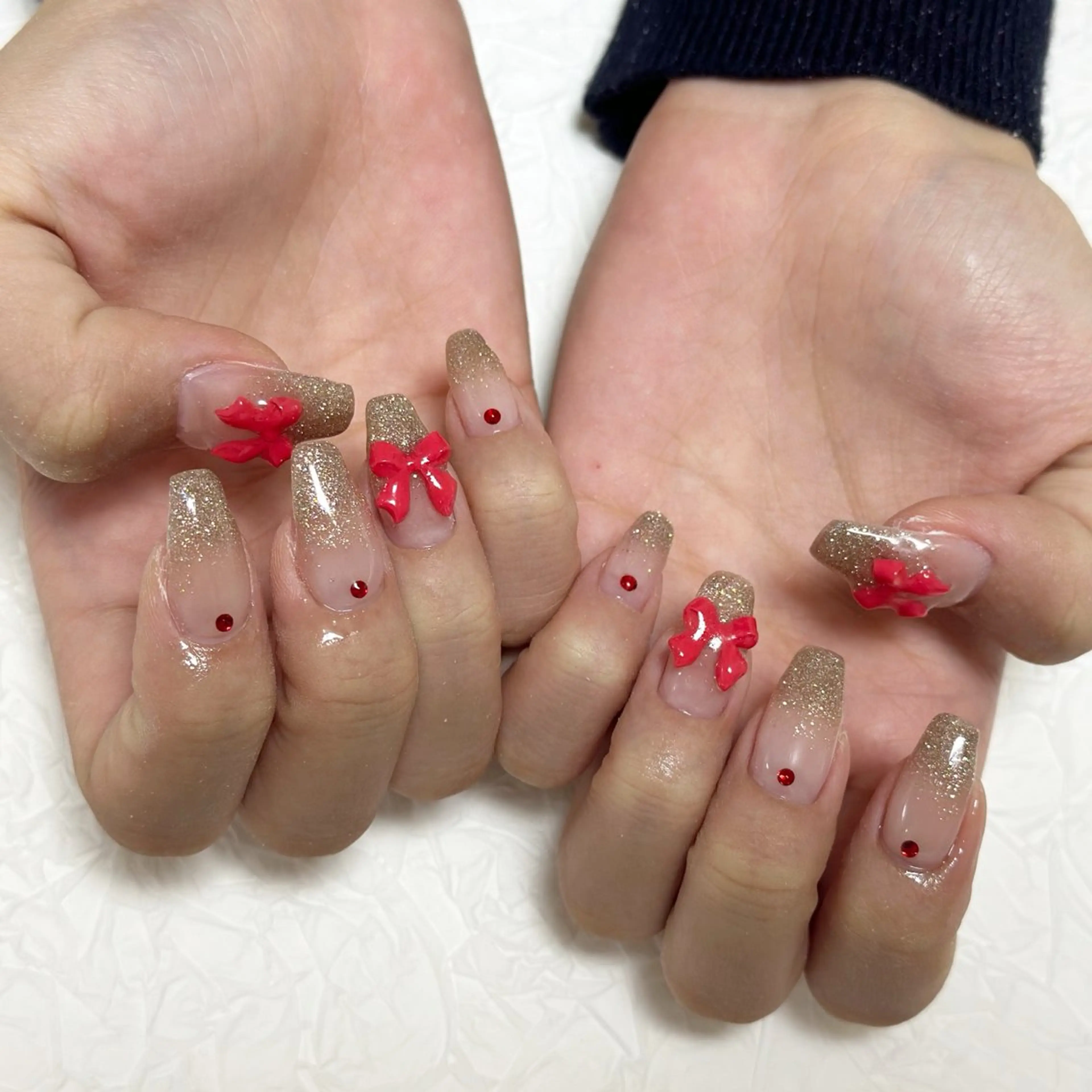 ネイル リボン 冬ネイル クリスマス ♡Nailist yui♡のネイルデザイン