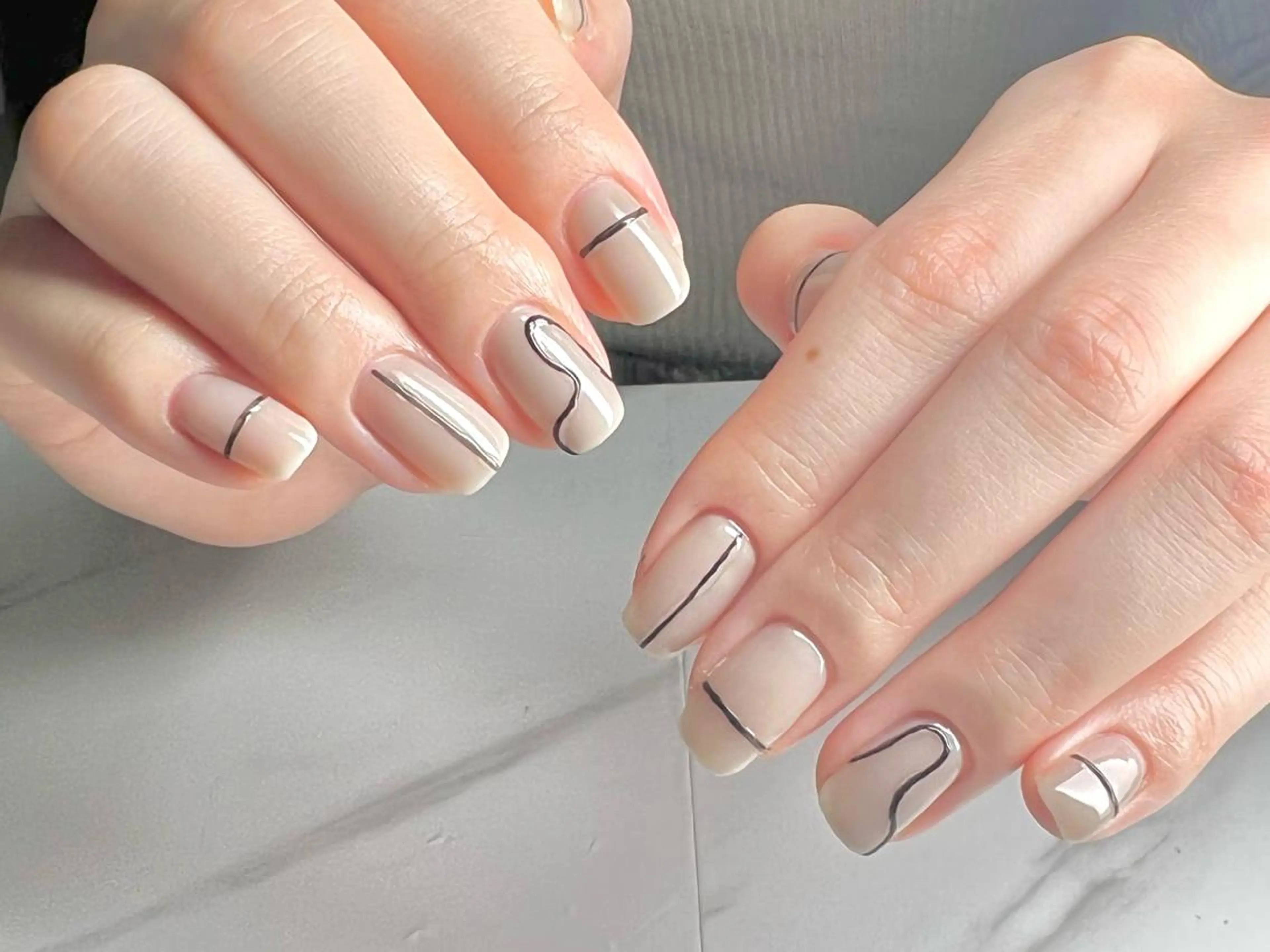 セミロング ネイリスト シンのネイルデザイン