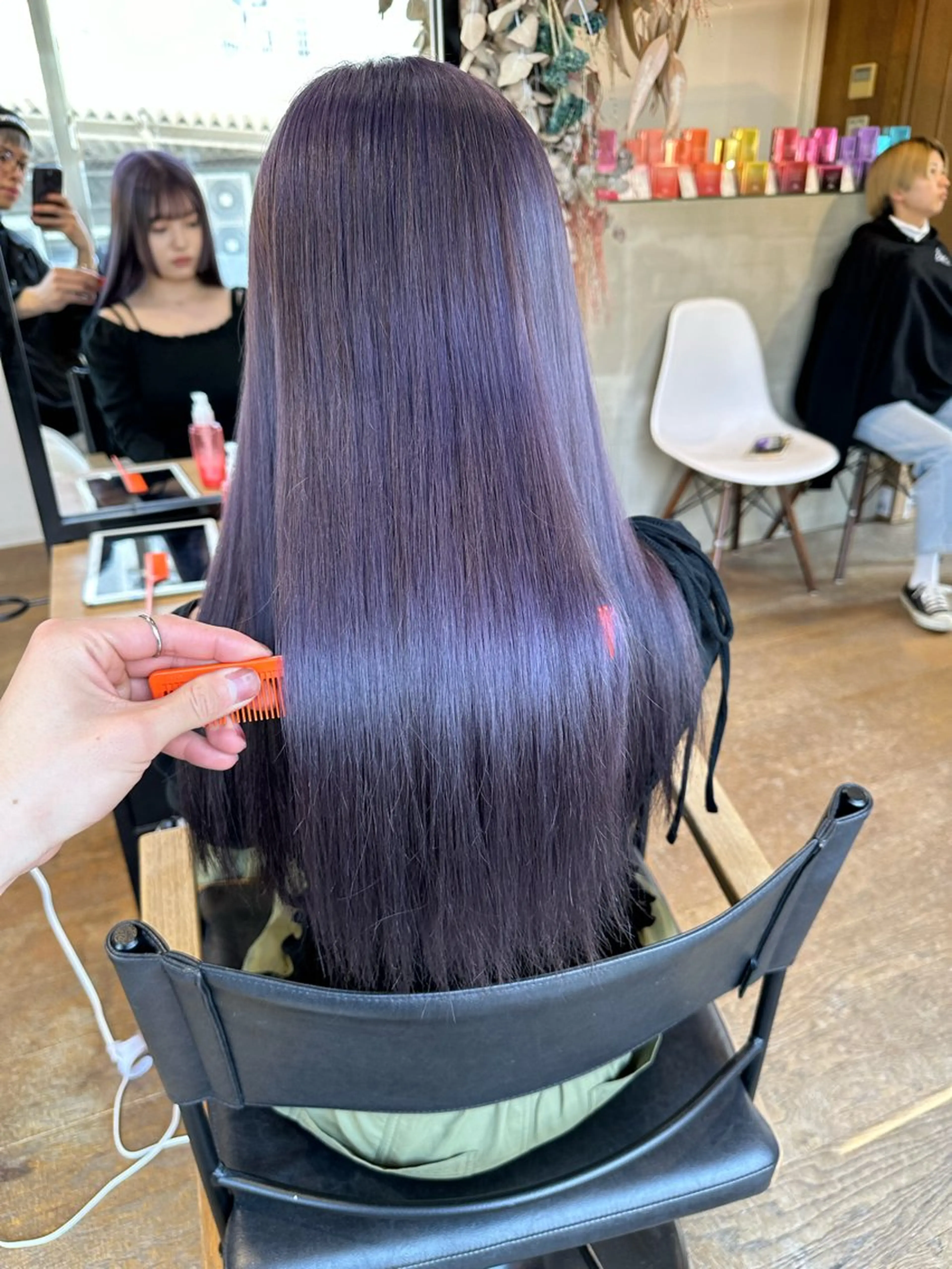 ロング カラー アディクシーカラー ブリーチ ケアブリーチ ダブルカラー イヤリングカラー fullbloom hair&spa所属・DAIKIベージュ 🍂レイヤーカットのヘアスタイル