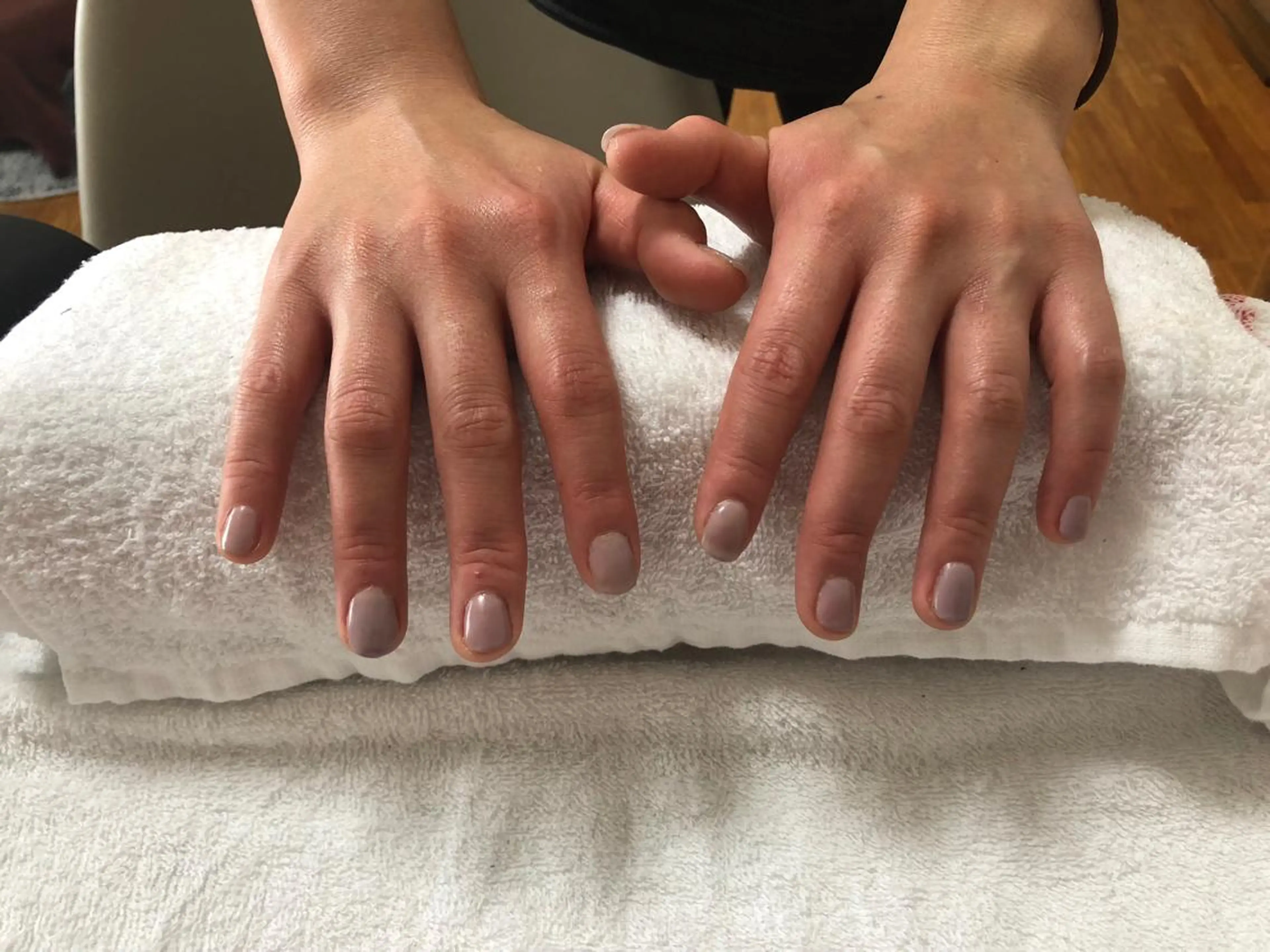 ネイル 長さ出し ワンカラーネイル gui amichantoco所属・gui amichanのネイルデザイン