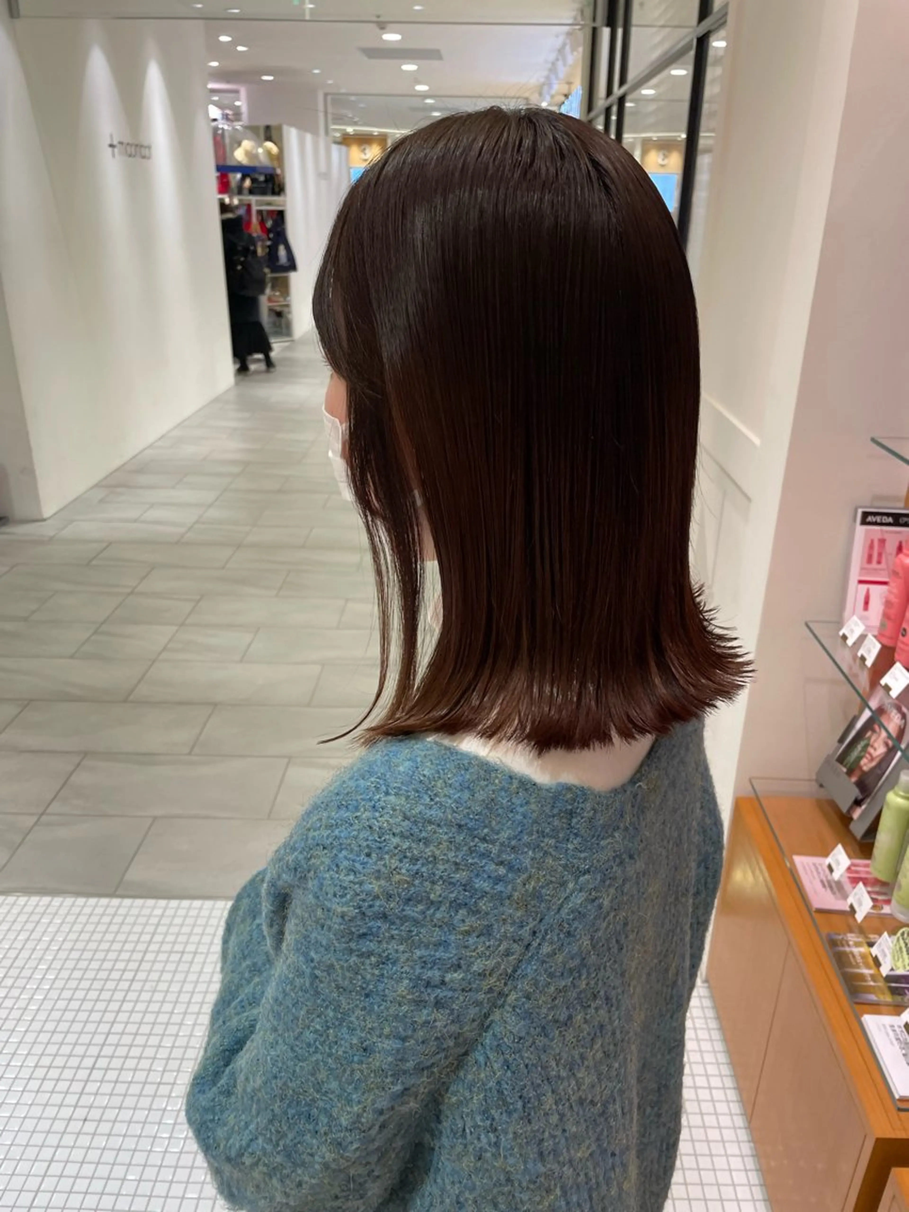 セミロング behive  駅前店所属・菊地 桃花のヘアスタイル