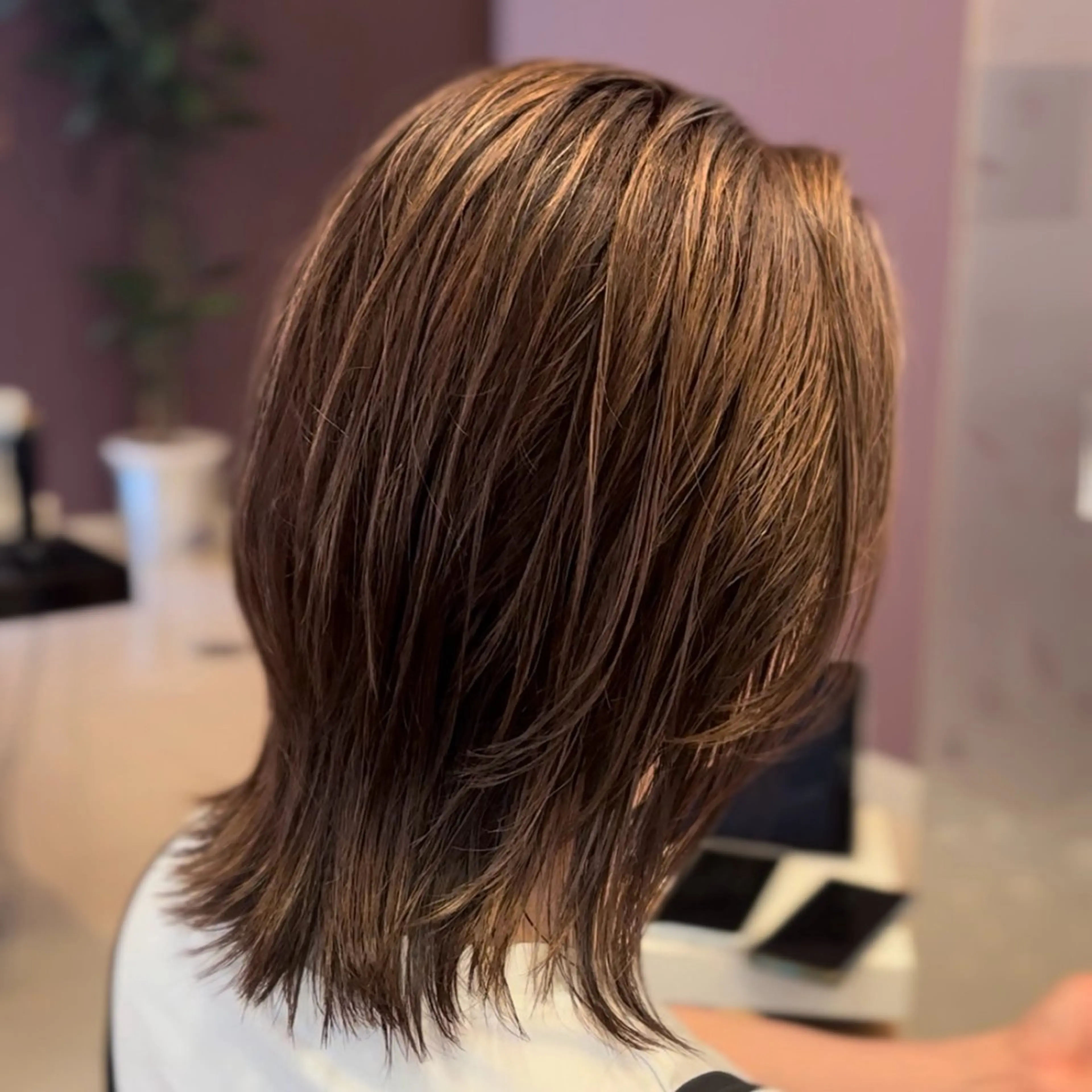 ミディアム カラー カット ヘアカラー トリートメント FIGARO Ribute 登美ケ丘店所属・藤井勇太/ 切りっぱなしボブのヘアスタイル