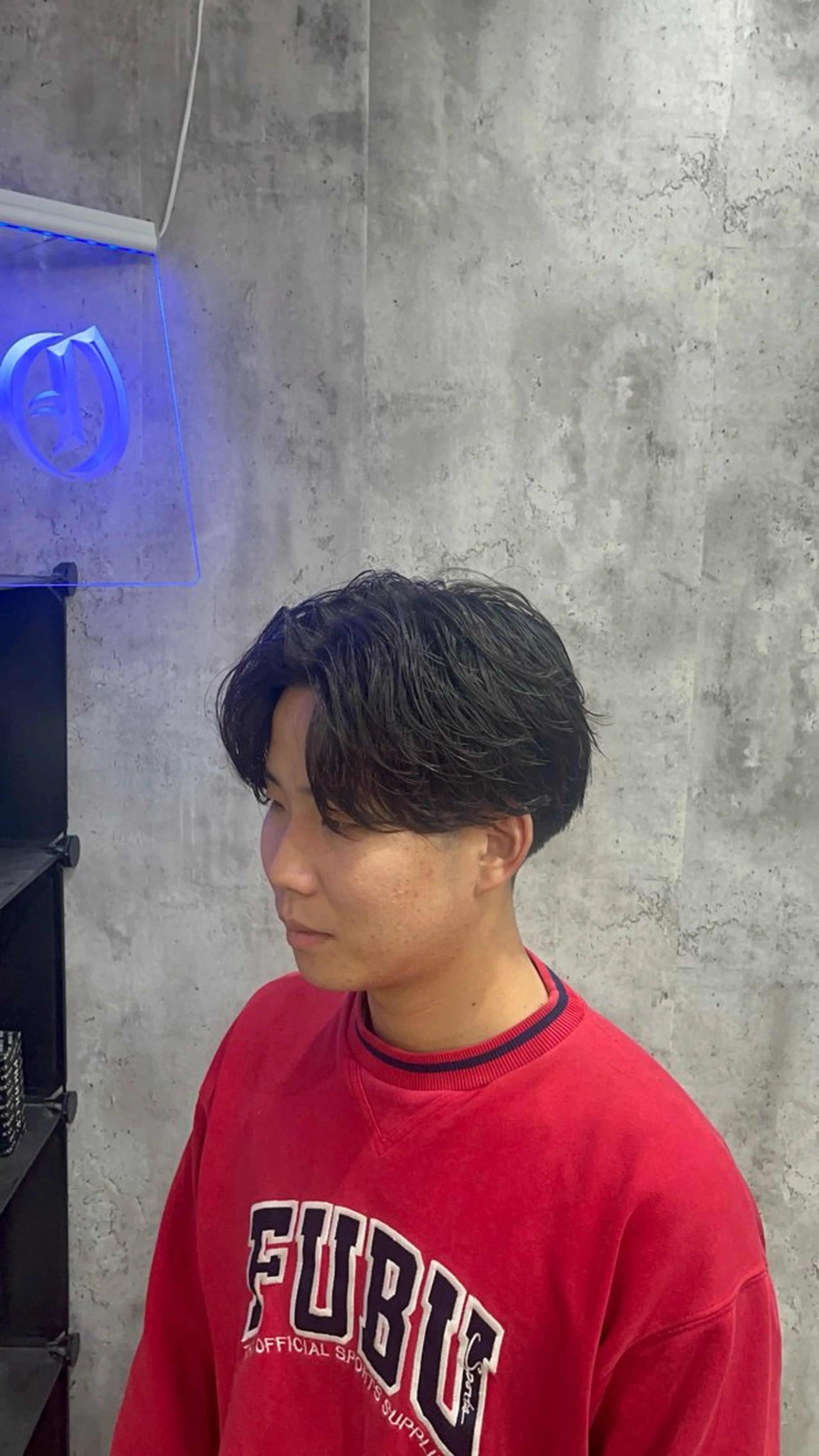 【🦄平日限定🦄】メンズカット➕パーマ➕トリートメント#毛流れ#センターパート#ツイスト#波巻き#ダメージレスパーマの写真