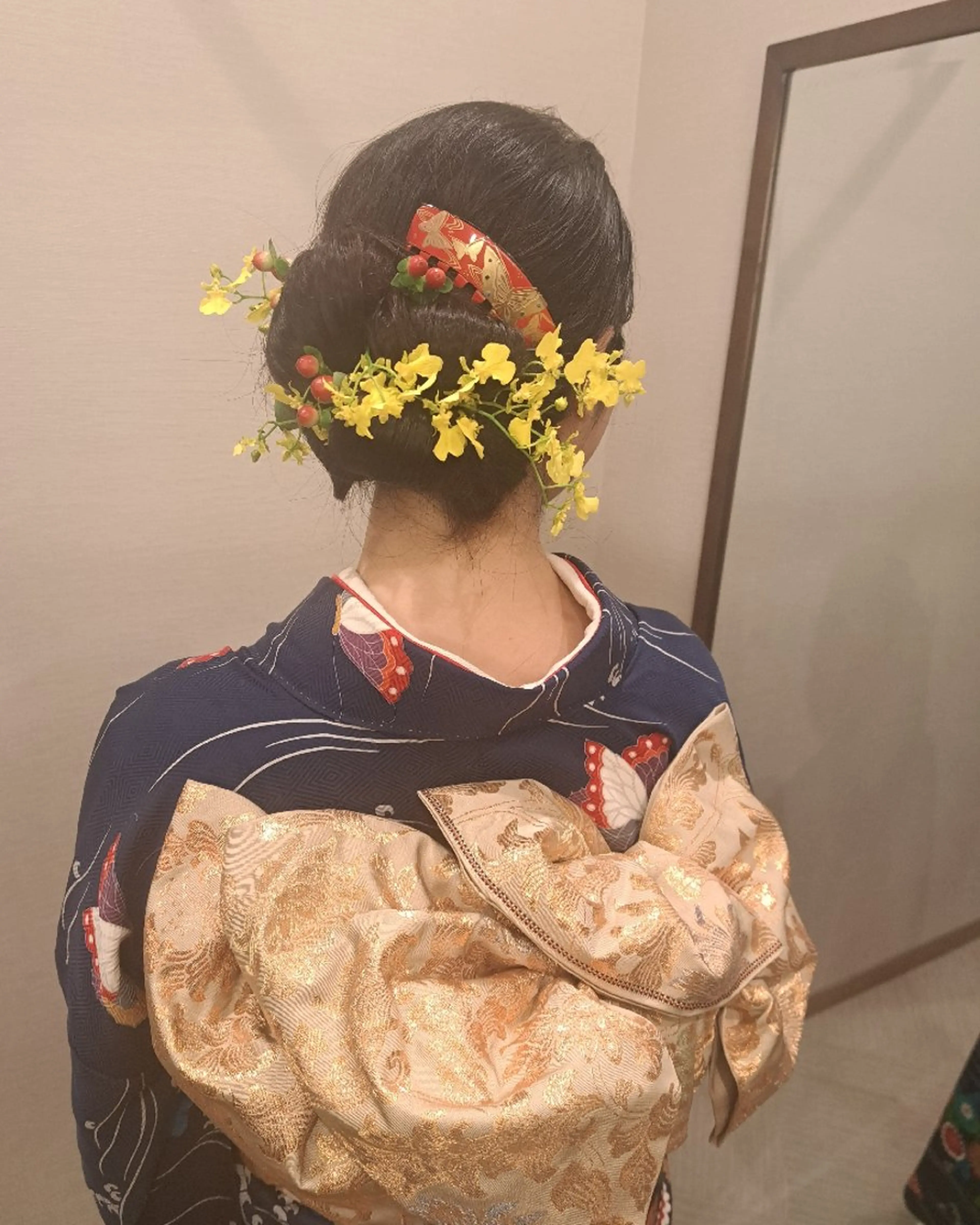 ヘアアレンジ ロング 町屋フォトスタジオ希ノ和所属・案西 美里のヘアスタイル