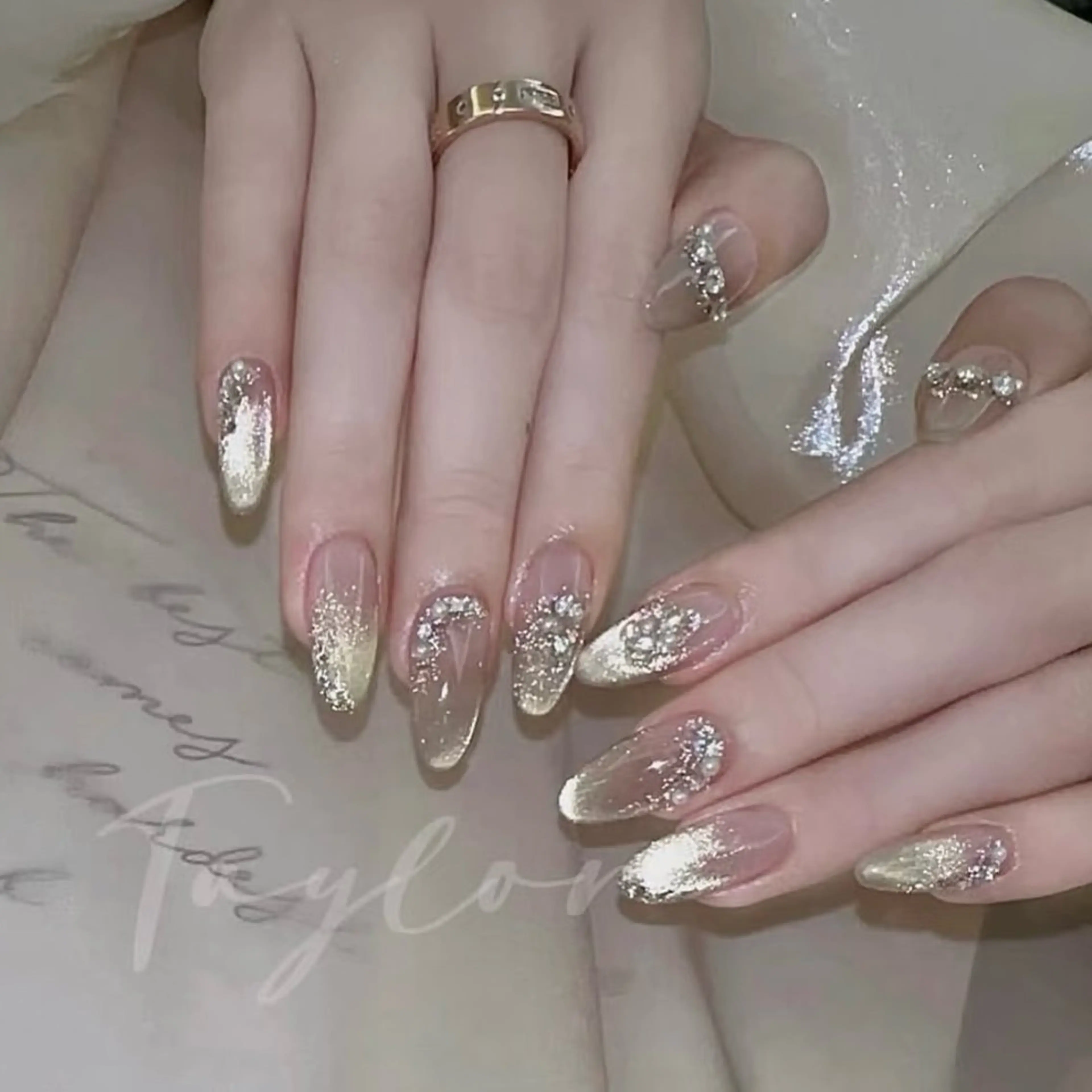 ネイル ハンドネイル Iris  Nail所属・akige akigeのネイルデザイン