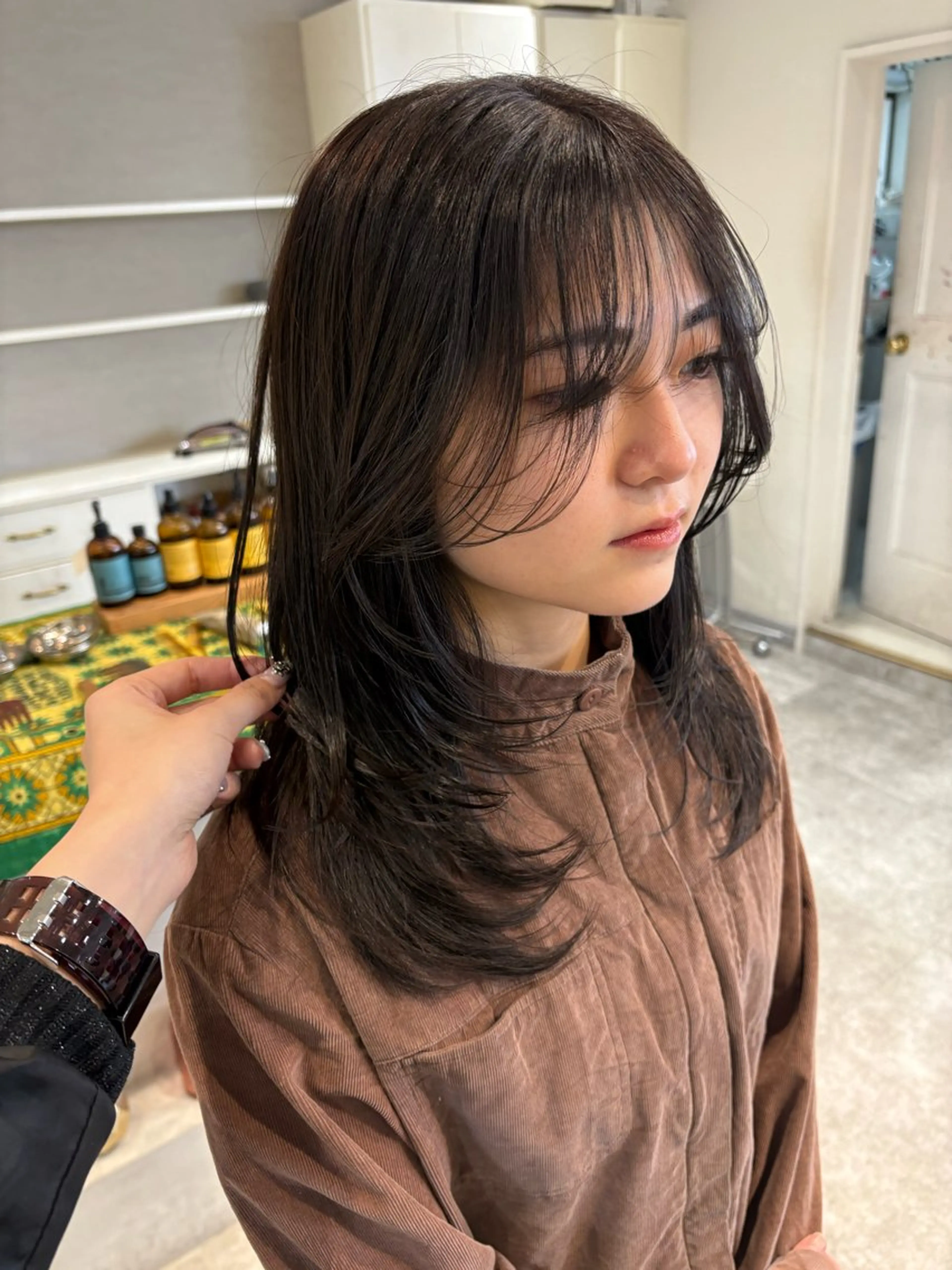ミディアム SIKI yuuna モテ韓国ヘア☁️のヘアスタイル