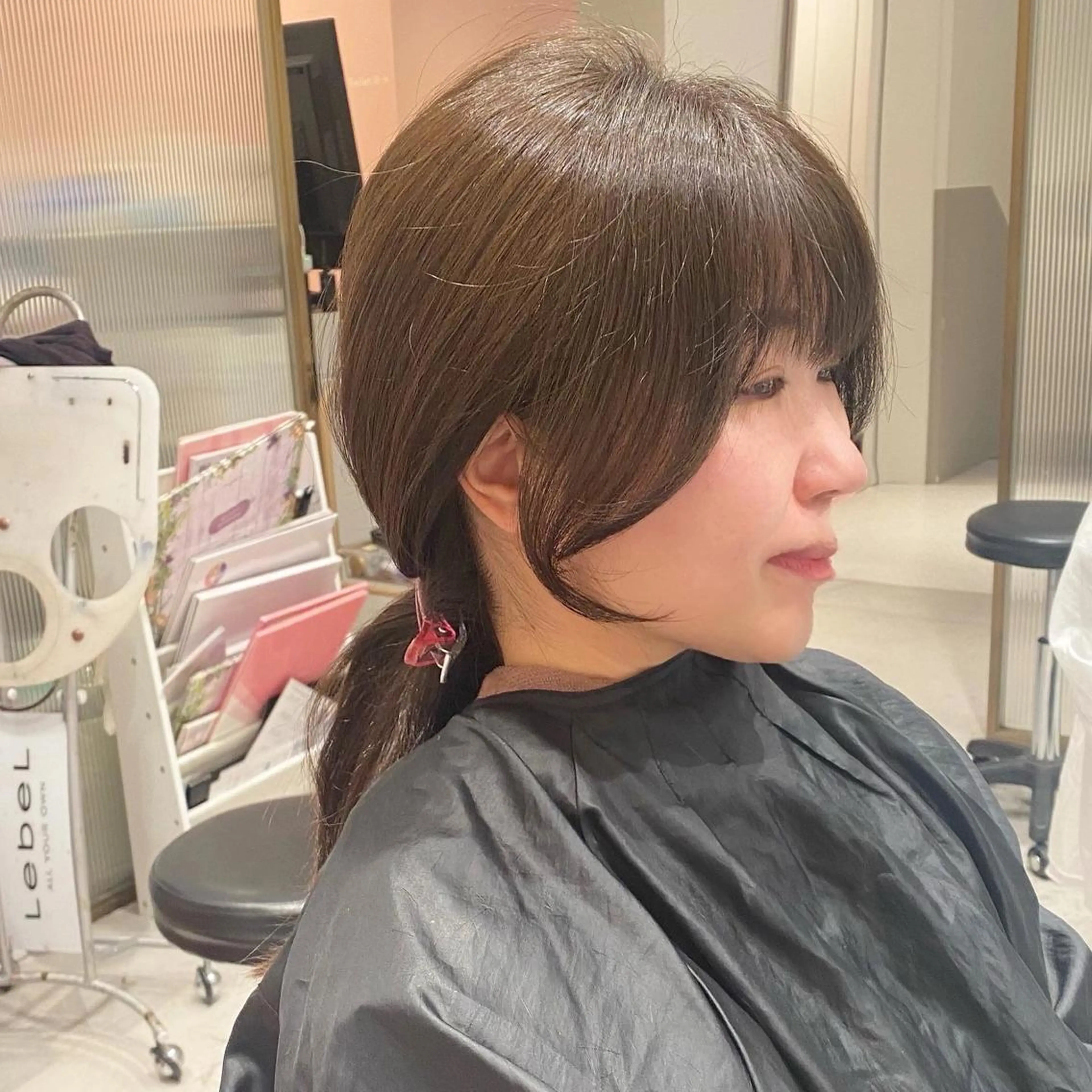 ミディアム 顔周りカット カット ヘアカラー トリートメント 韓国くびれレイヤー 🇰🇷はづきのヘアスタイル