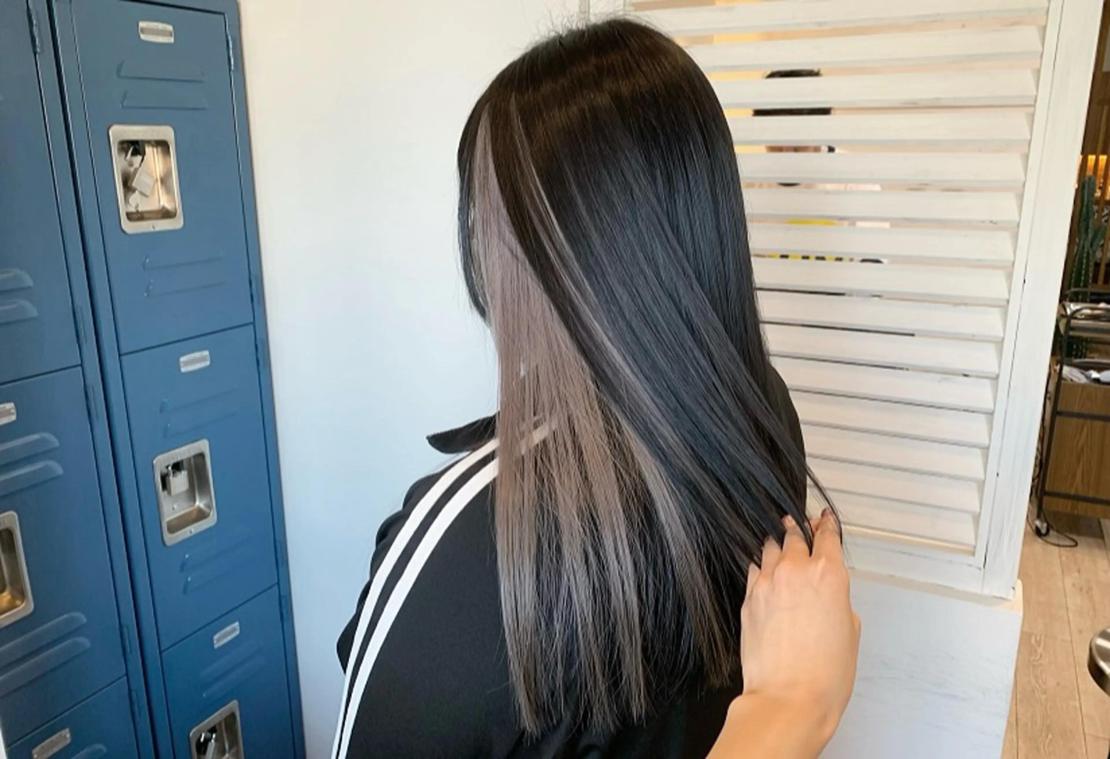 ロング ヘアカラー 渡邉 真夕のヘアスタイル