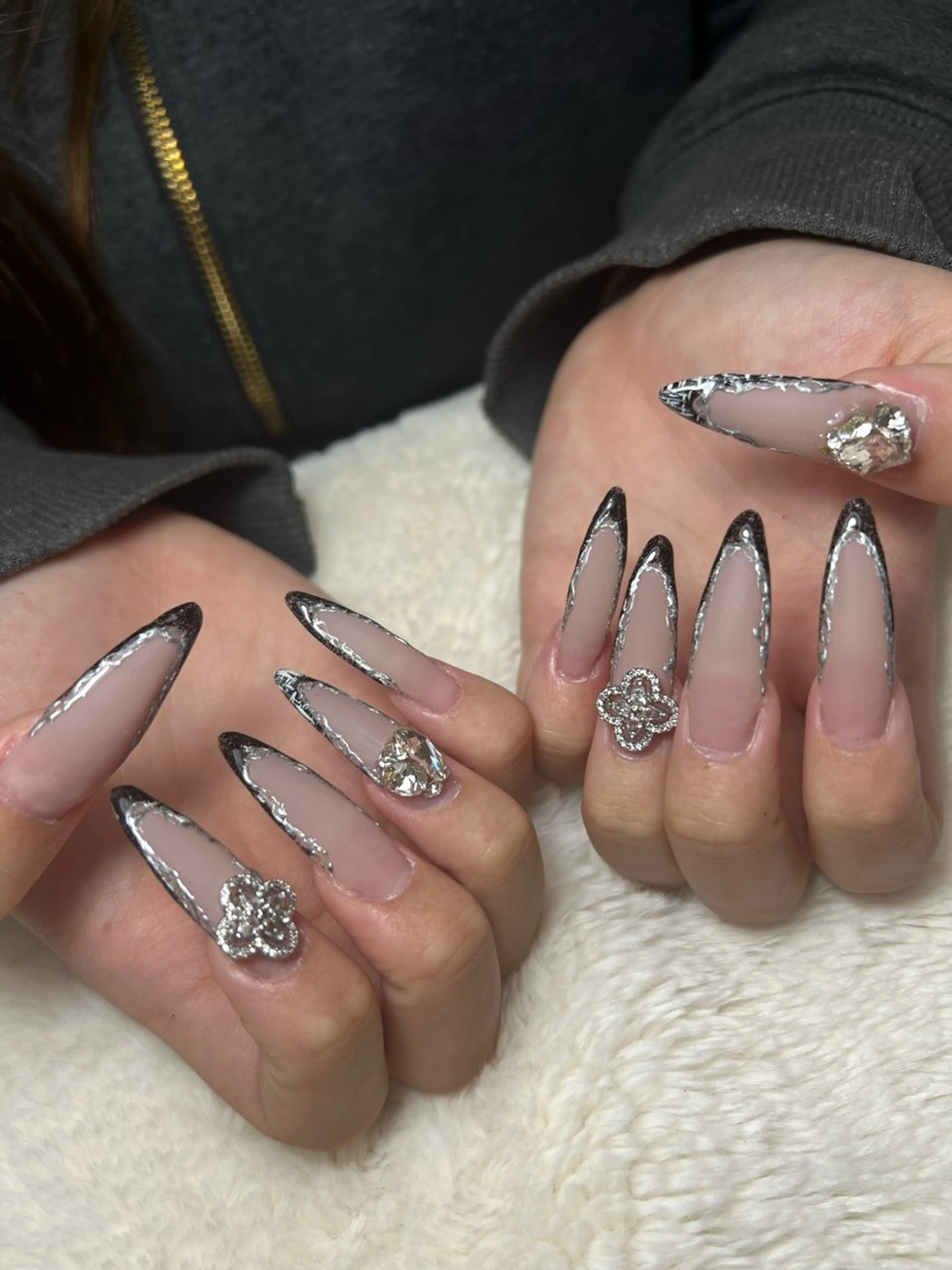 ネイル Garnet nailのネイルデザイン