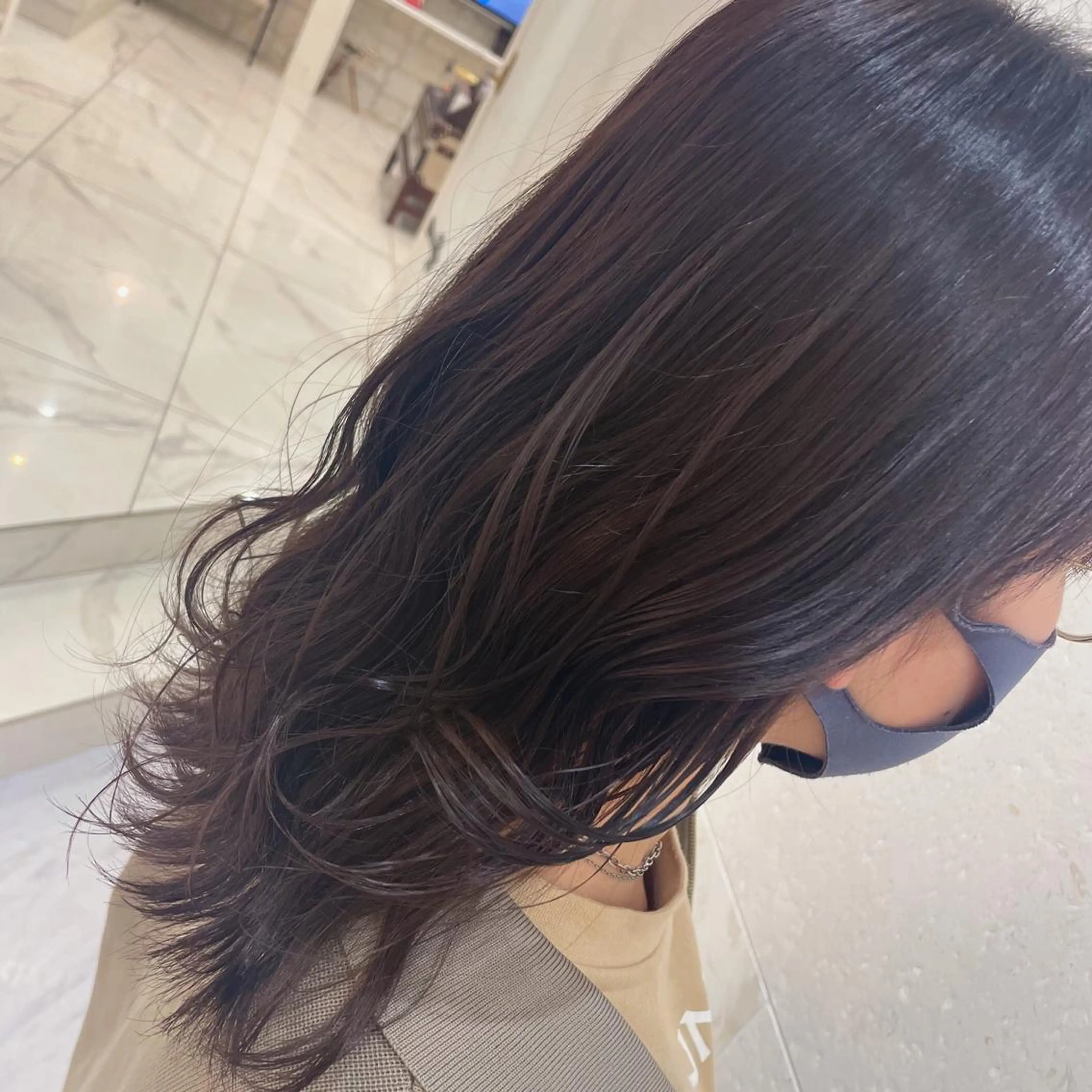 セミロング カラー ピンクカラー 安田 柚月のヘアスタイル
