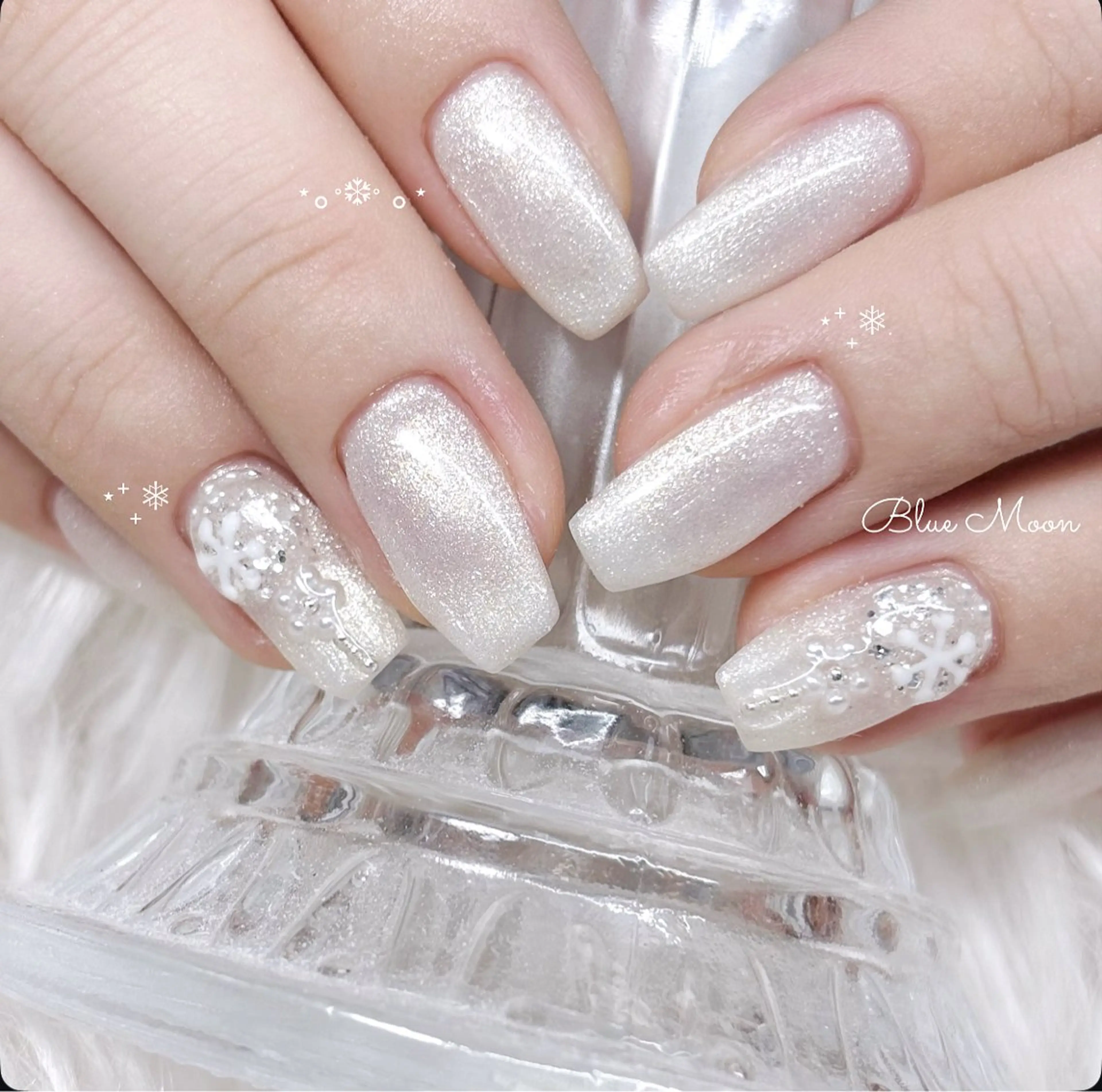 ネイル アートネイル ストーンネイル ハンドネイル フットネイル ハンドケア nail salon Blue Moonのネイルデザイン