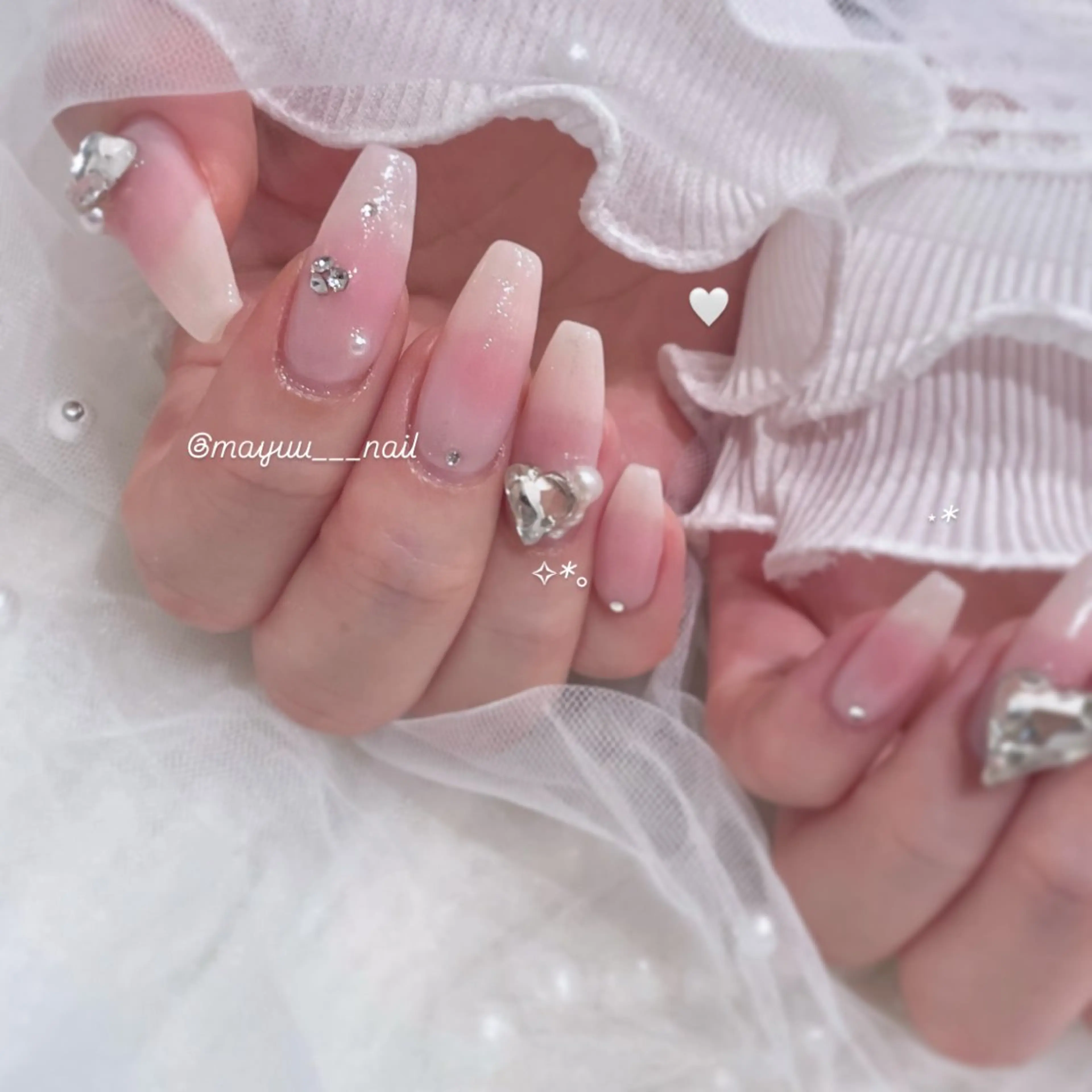 ネイル ハンドネイル 🎀 Mayu 🎀痛ネイルのネイルデザイン