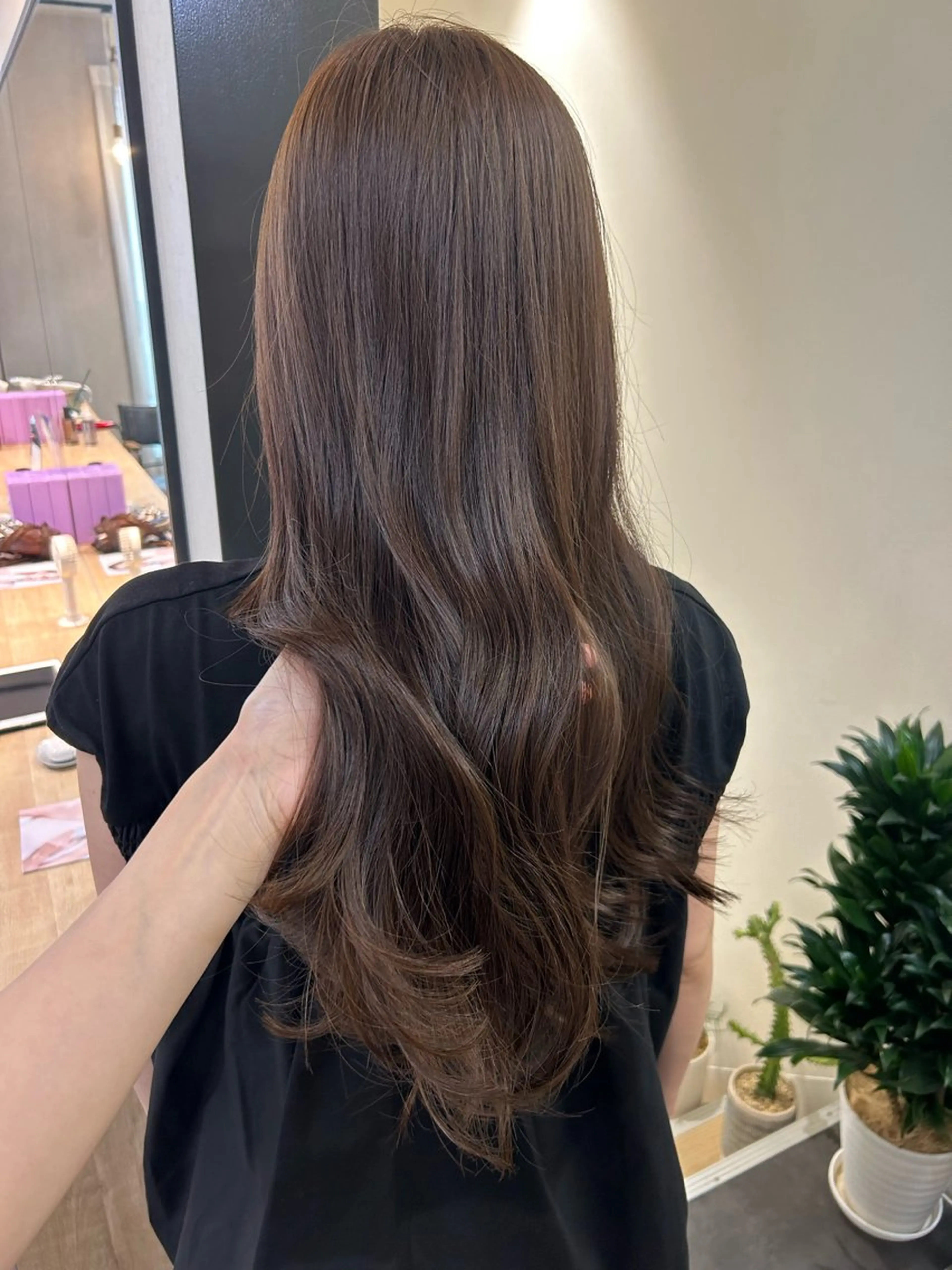 ロング カラー ブリーチ グレージュ ブリーチなしカラー カット ヘアカラー トリートメント hub hair レイヤー/透明感のヘアスタイル