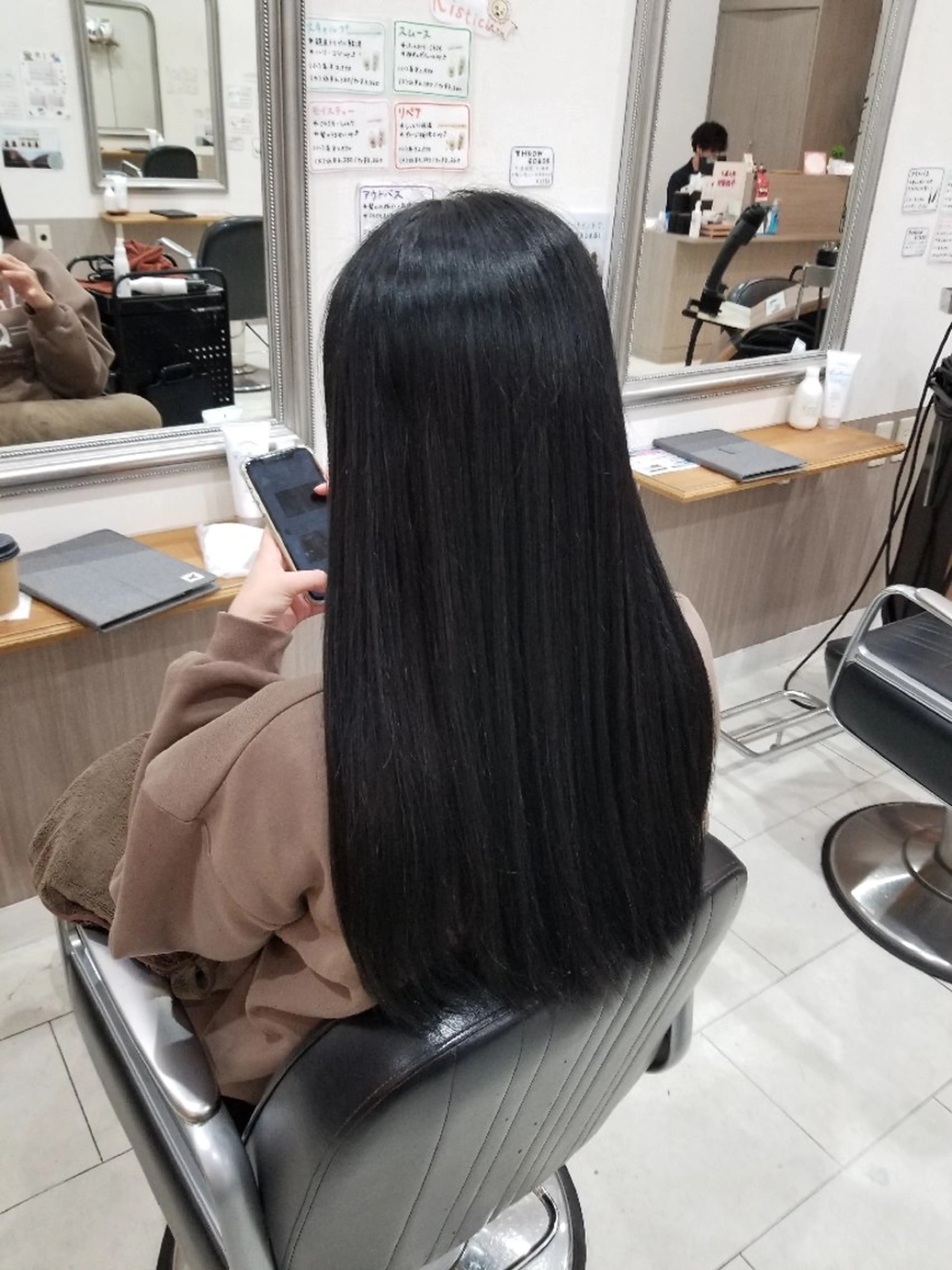 カラー ヘアカラー 暖色🍎透明感カラー 🩵小林かりんのヘアスタイル