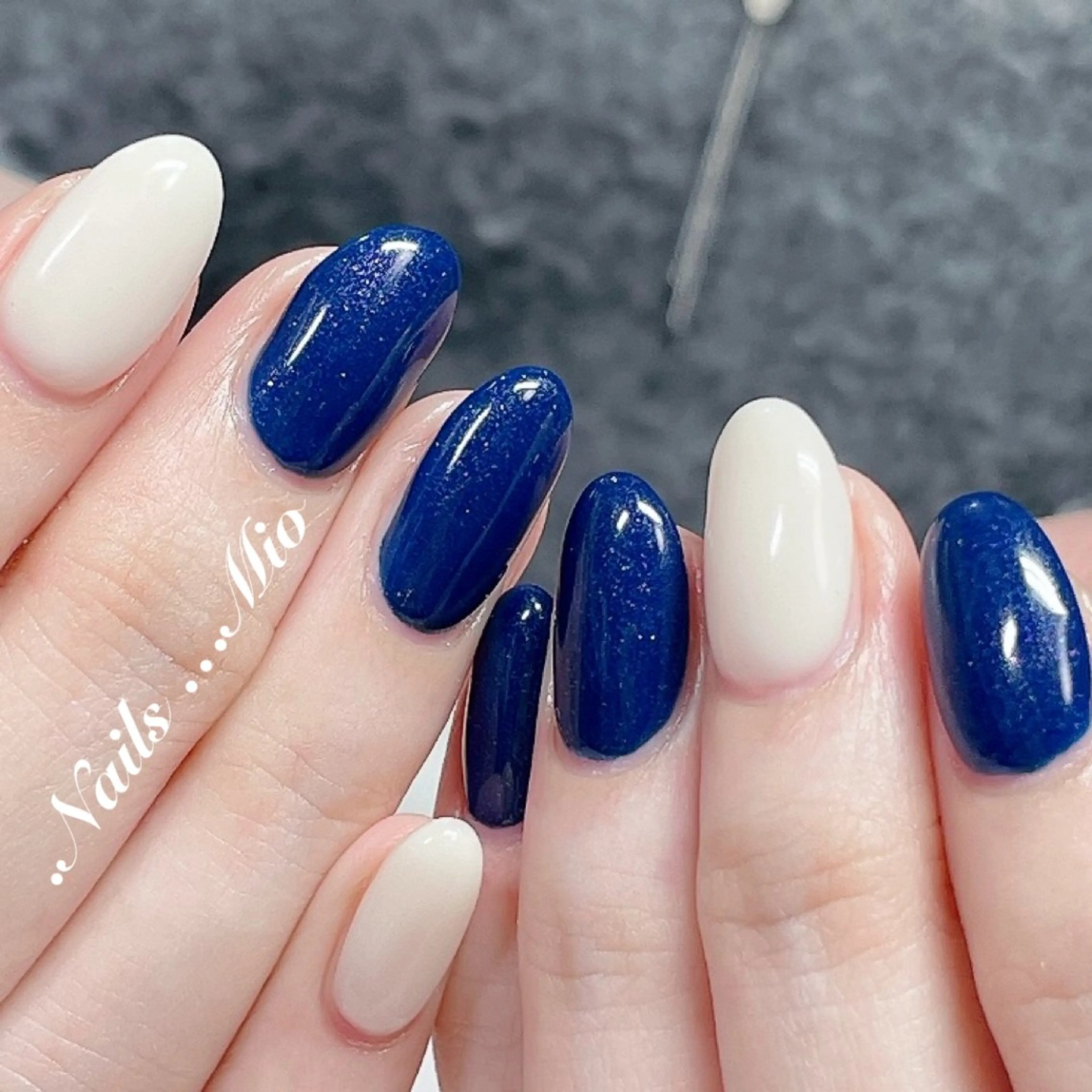 ネイル ジェルネイル ワンカラーネイル 赤色 .Nails Mio 赤羽西ネイルサロンのネイルデザイン