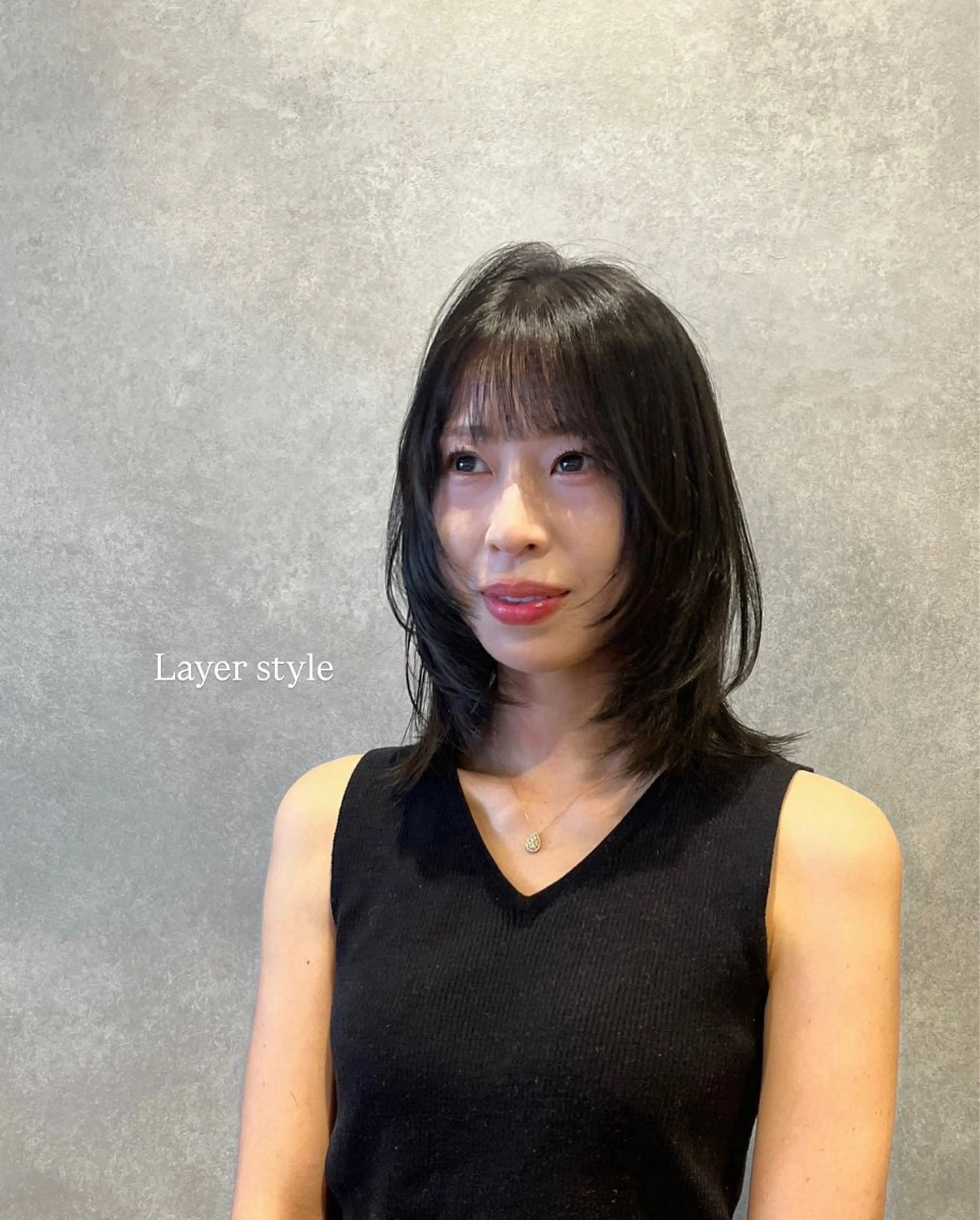 ミディアム レイヤーカット カット ヘアカラー トリートメント Manami / Locoのヘアスタイル