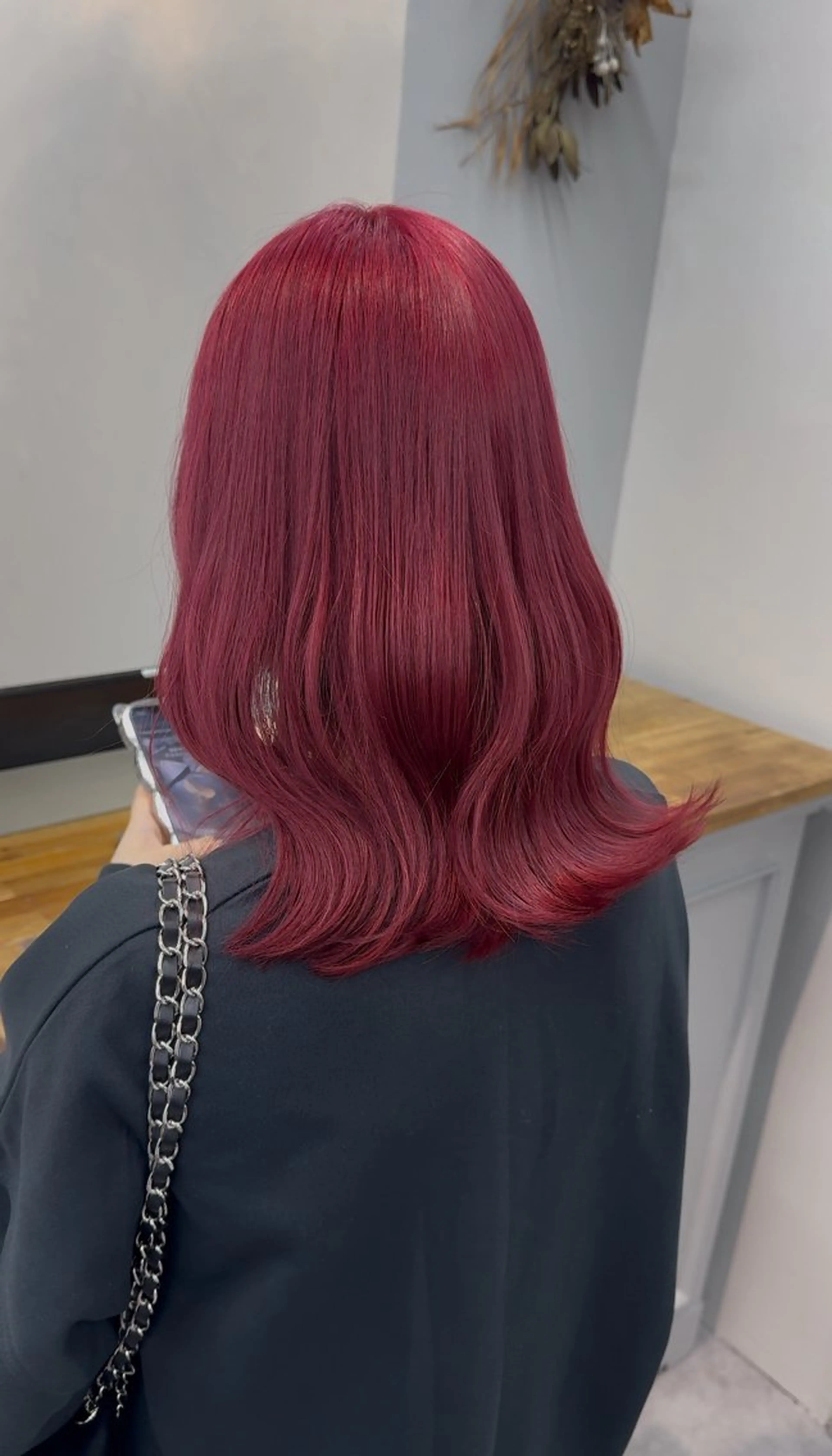 ミディアム カラー ヘアカラー トリートメント メンズカット ハイトーンShugaのヘアスタイル