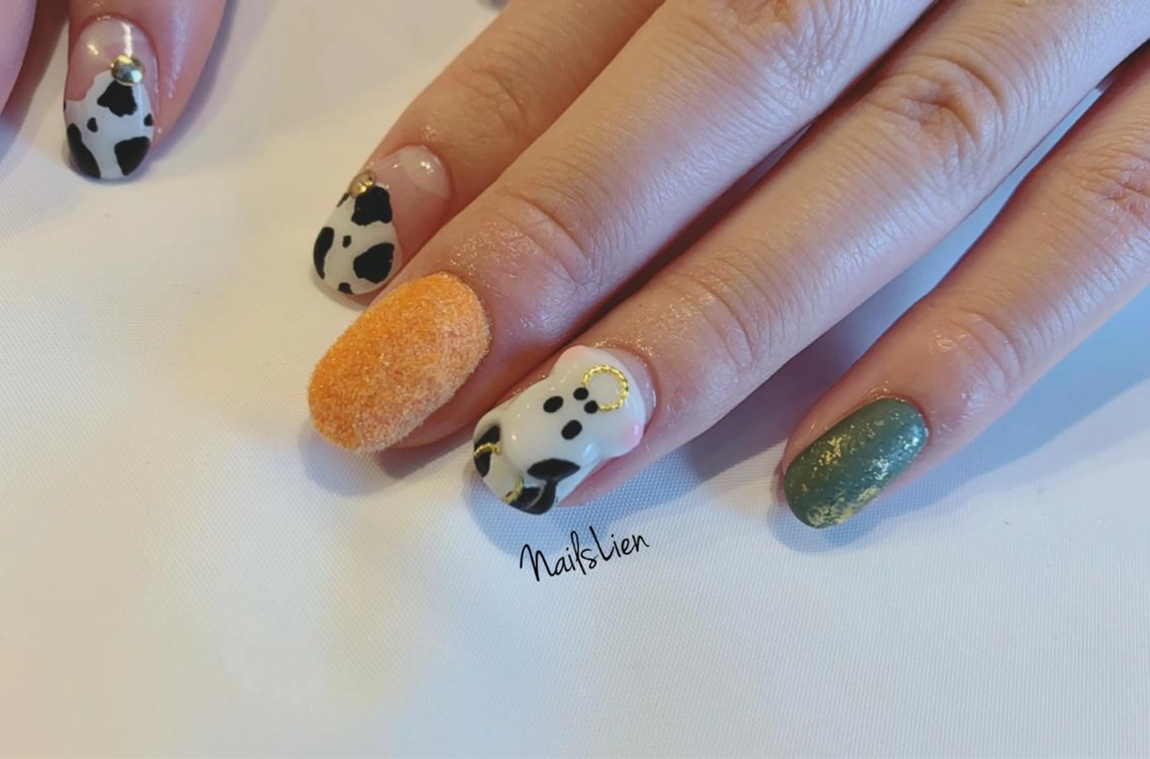 ネイル アートネイル 冬ネイル 凛 リンのネイルデザイン