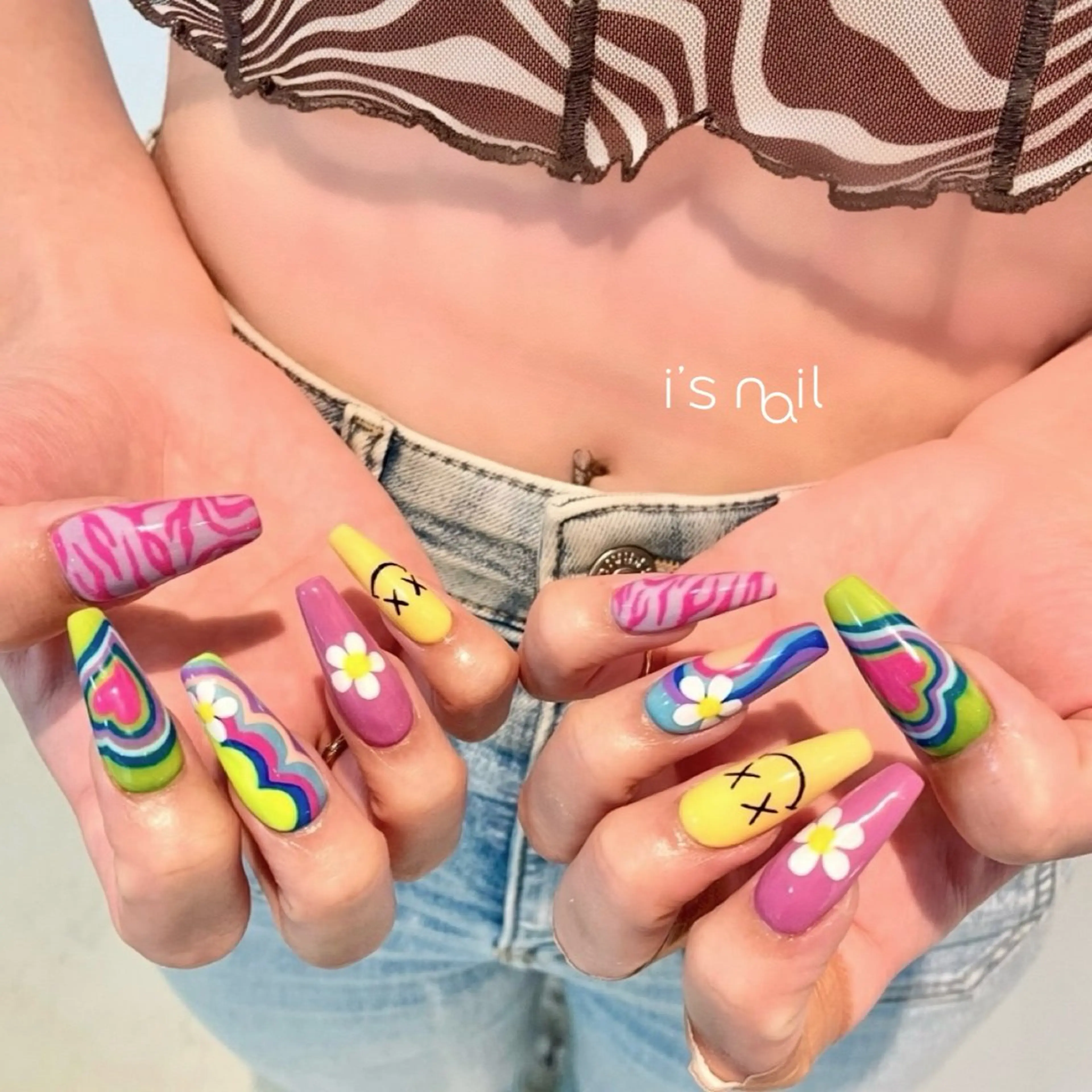 ネイル アートネイル スカルプネイル i's nail 〈アイズネイル〉のネイルデザイン