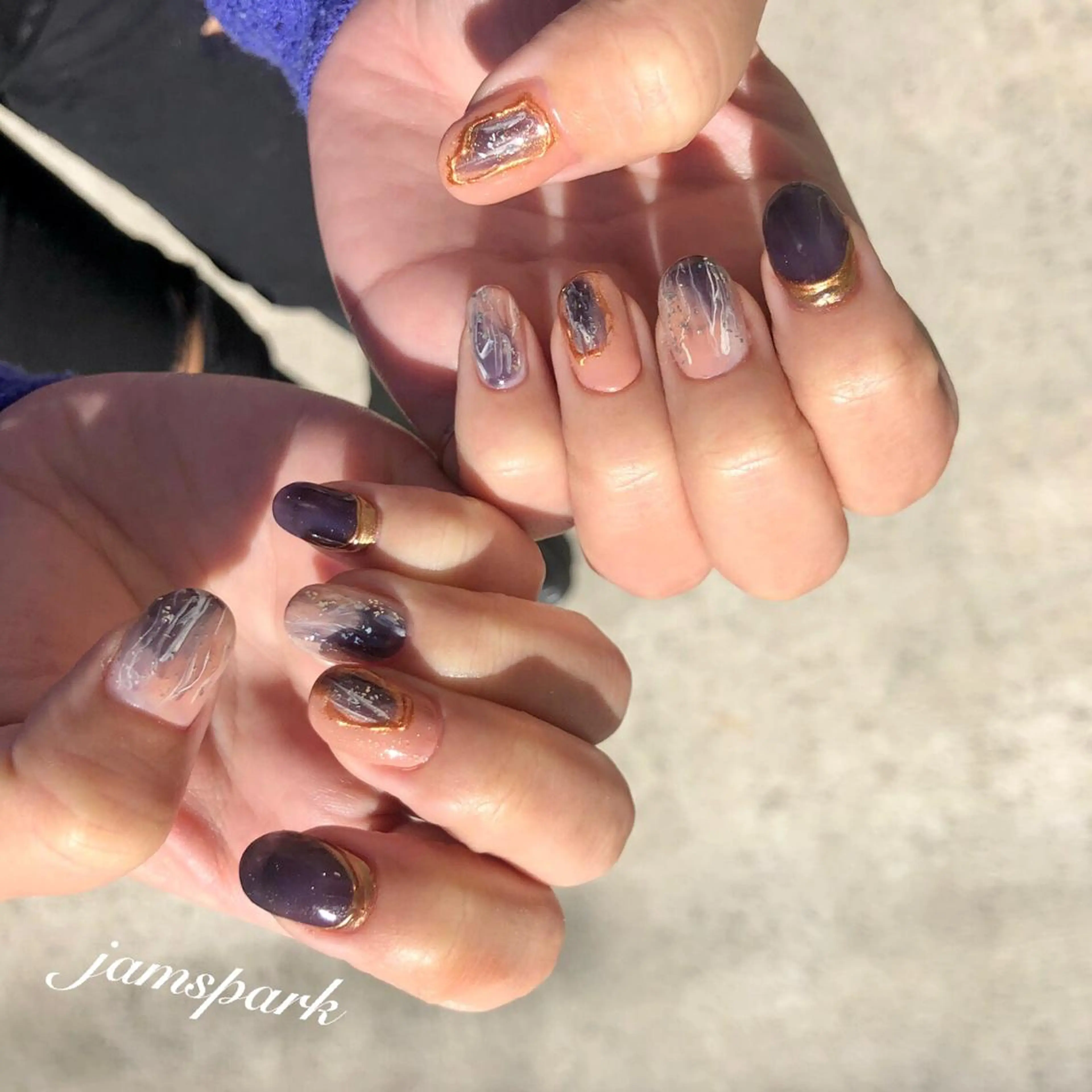ネイル アートネイル ジェルネイル 卒業式 ネイビー ニュアンスネイル ハンドネイル jamspark ✨のネイルデザイン