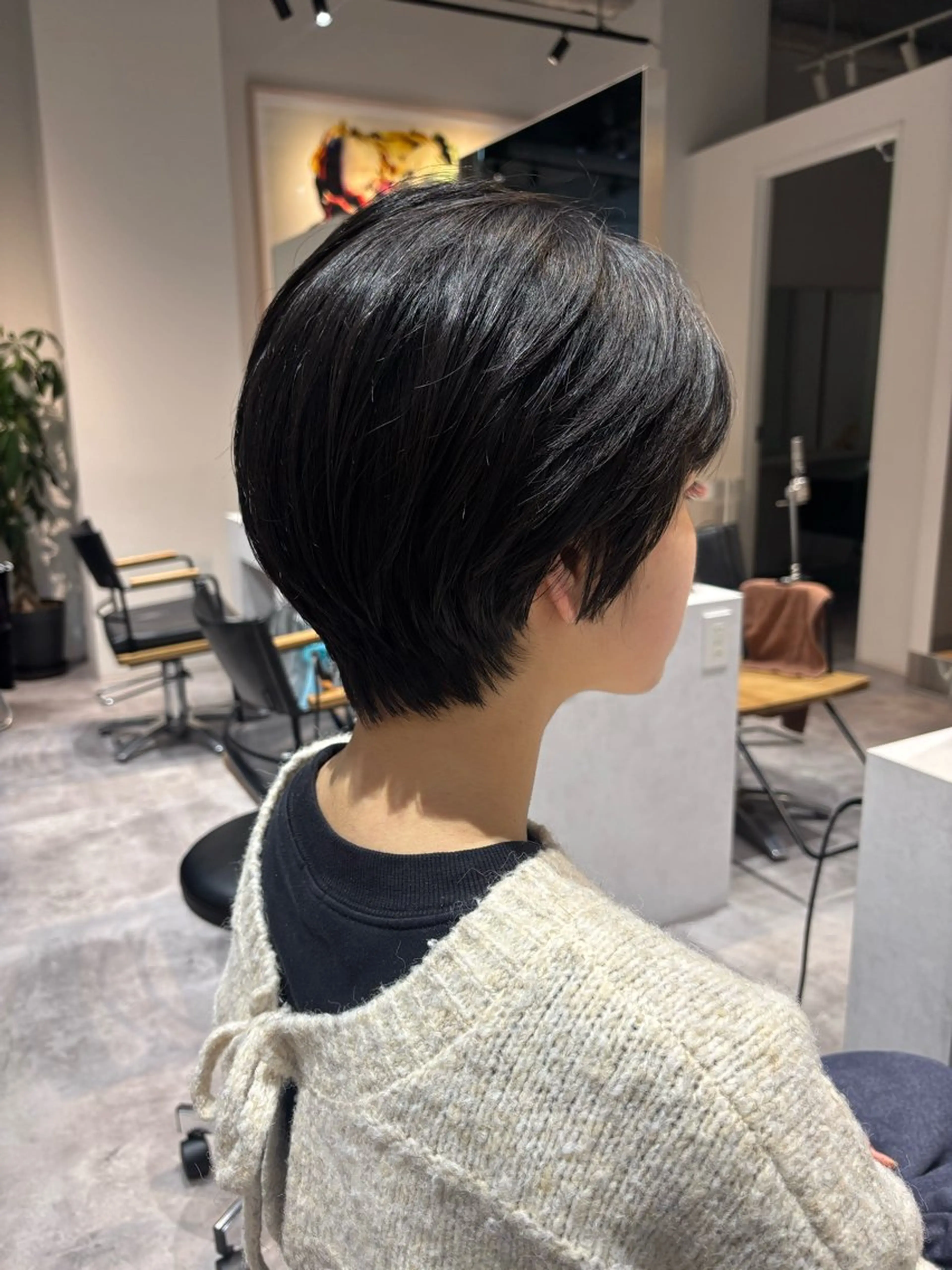 ショート カラー ヘアアレンジ マエダ アズミ🌱のヘアスタイル
