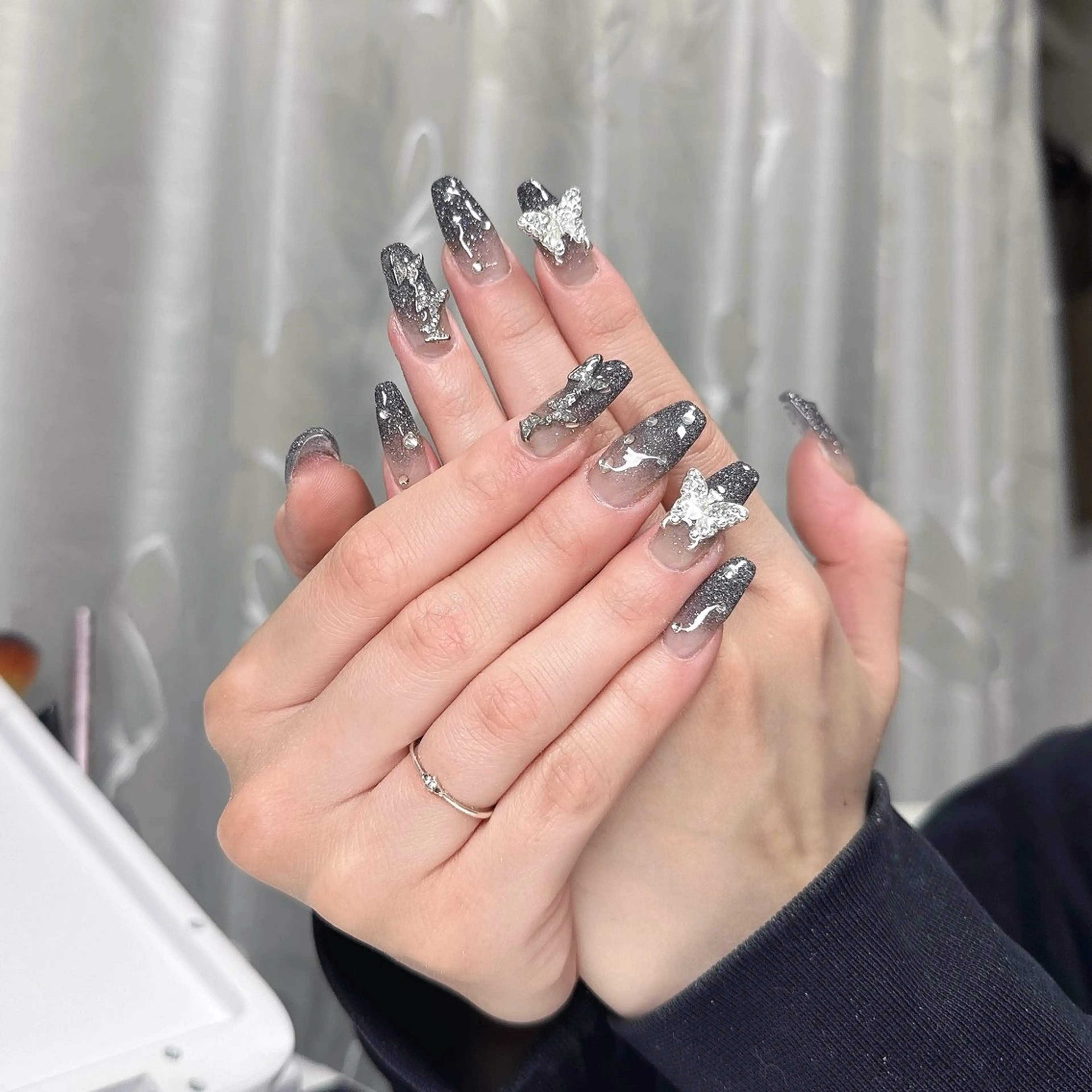 ネイル Hana  NAIL所属・新宿YISInail スカルプ専門店のネイルデザイン