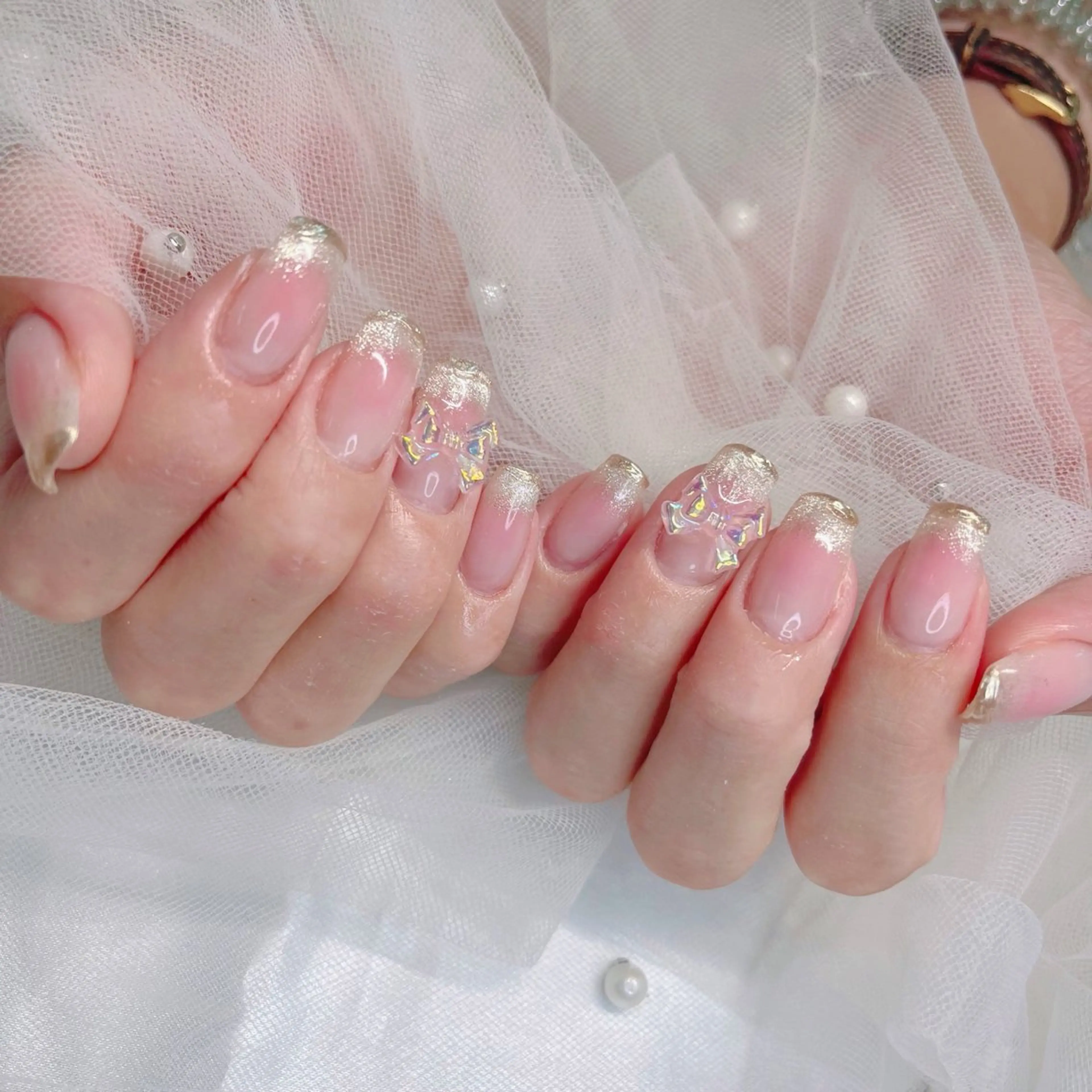 ネイル チークネイル フレンチネイル マグネットネイル マグネットフレンチ ハンドネイル pomy nail 新宿店所属・otomi 🌼*･のネイルデザイン