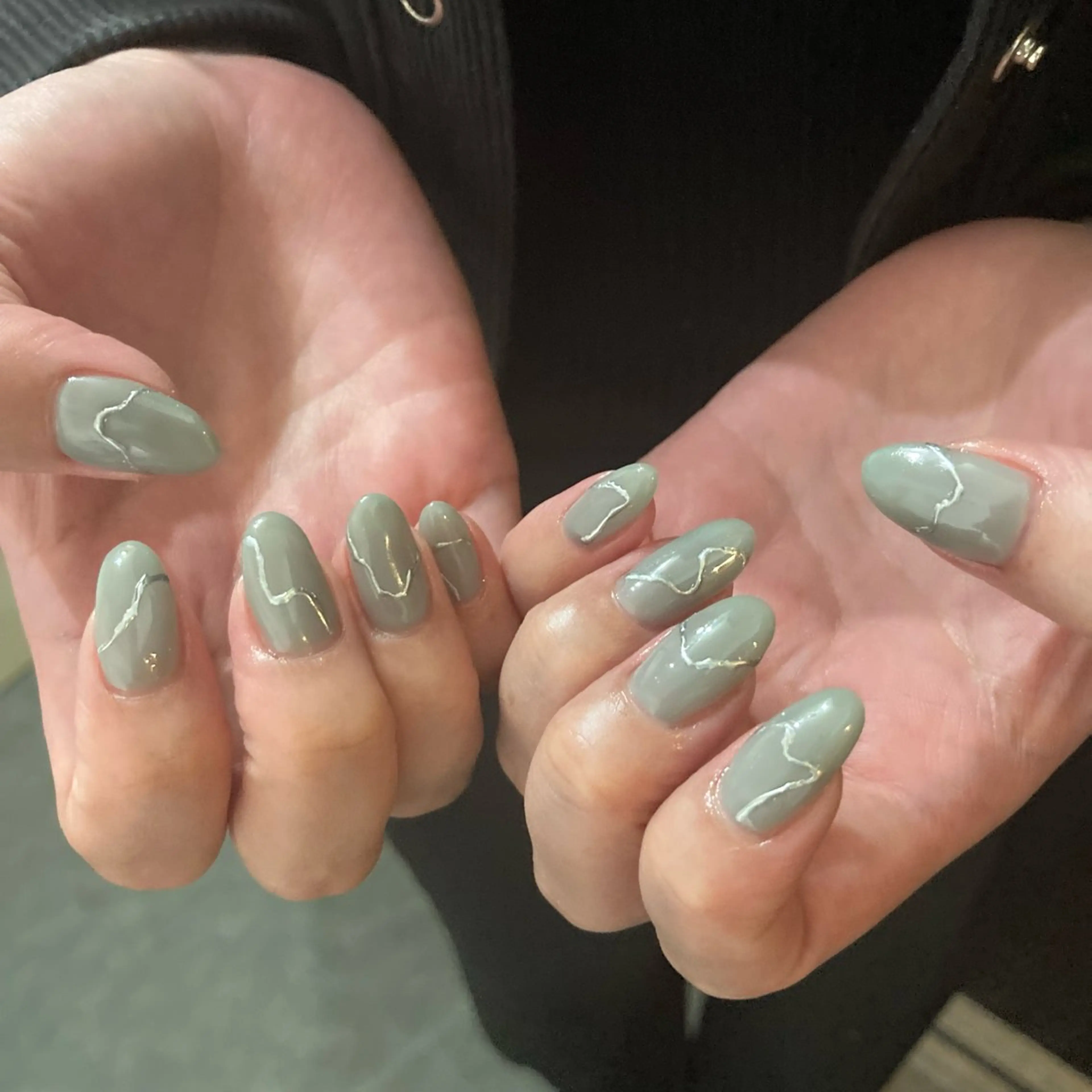 ネイル アートネイル ゴールド シルバー ハンドネイル Mahalo Nailのネイルデザイン