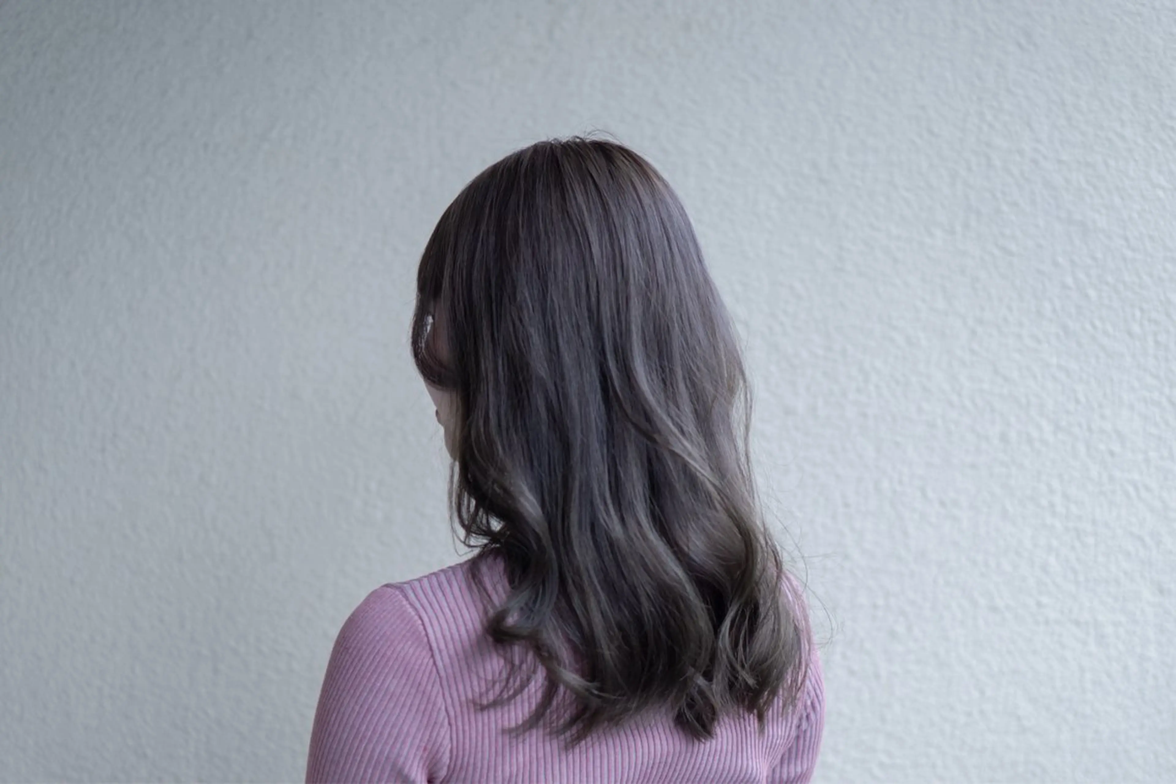 セミロング カラー ブリーチ カット ヘアカラー トリートメント 木村 南葵のヘアスタイル