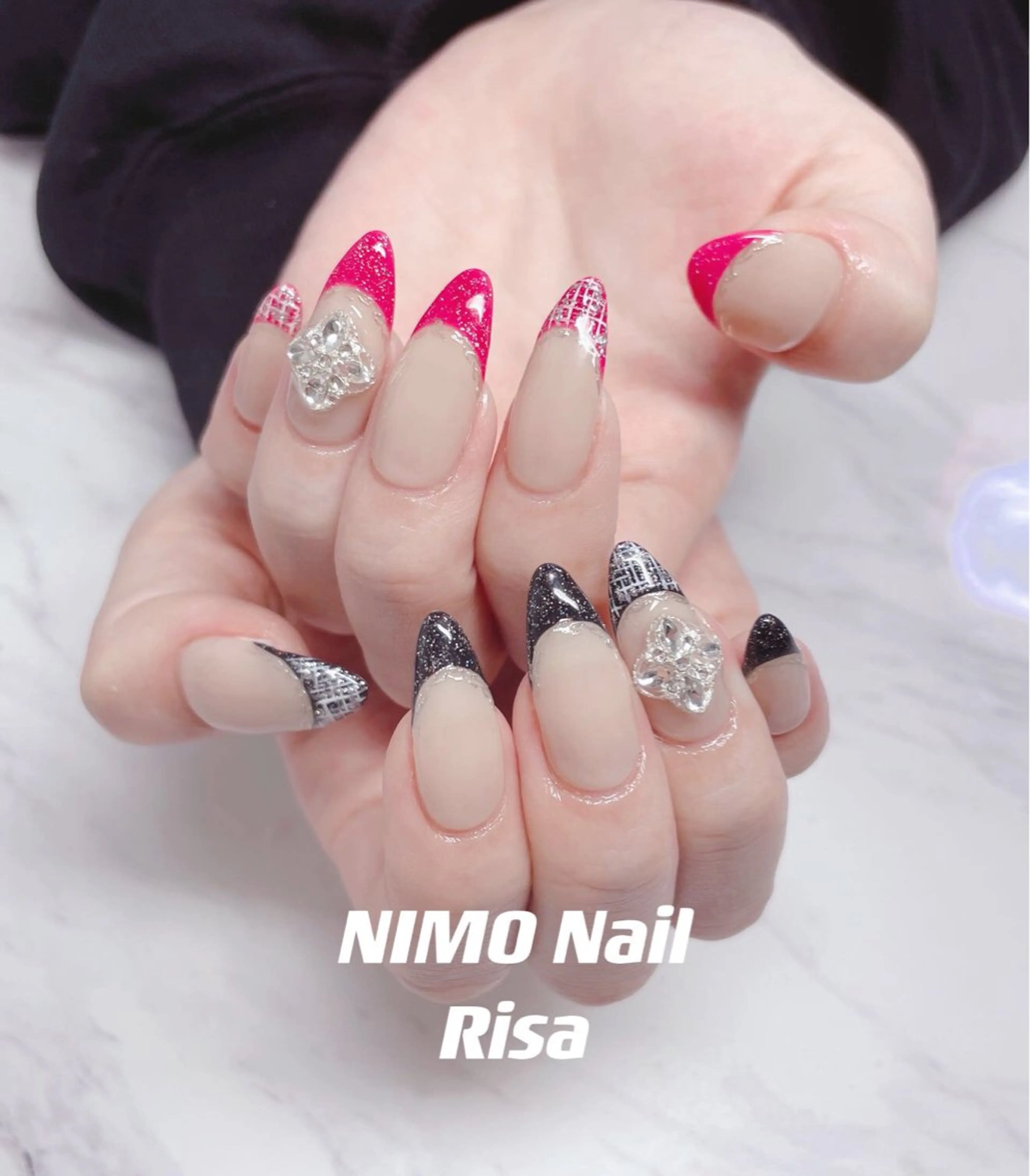 ネイル ハンドネイル RI SA☀️ リサのネイルデザイン