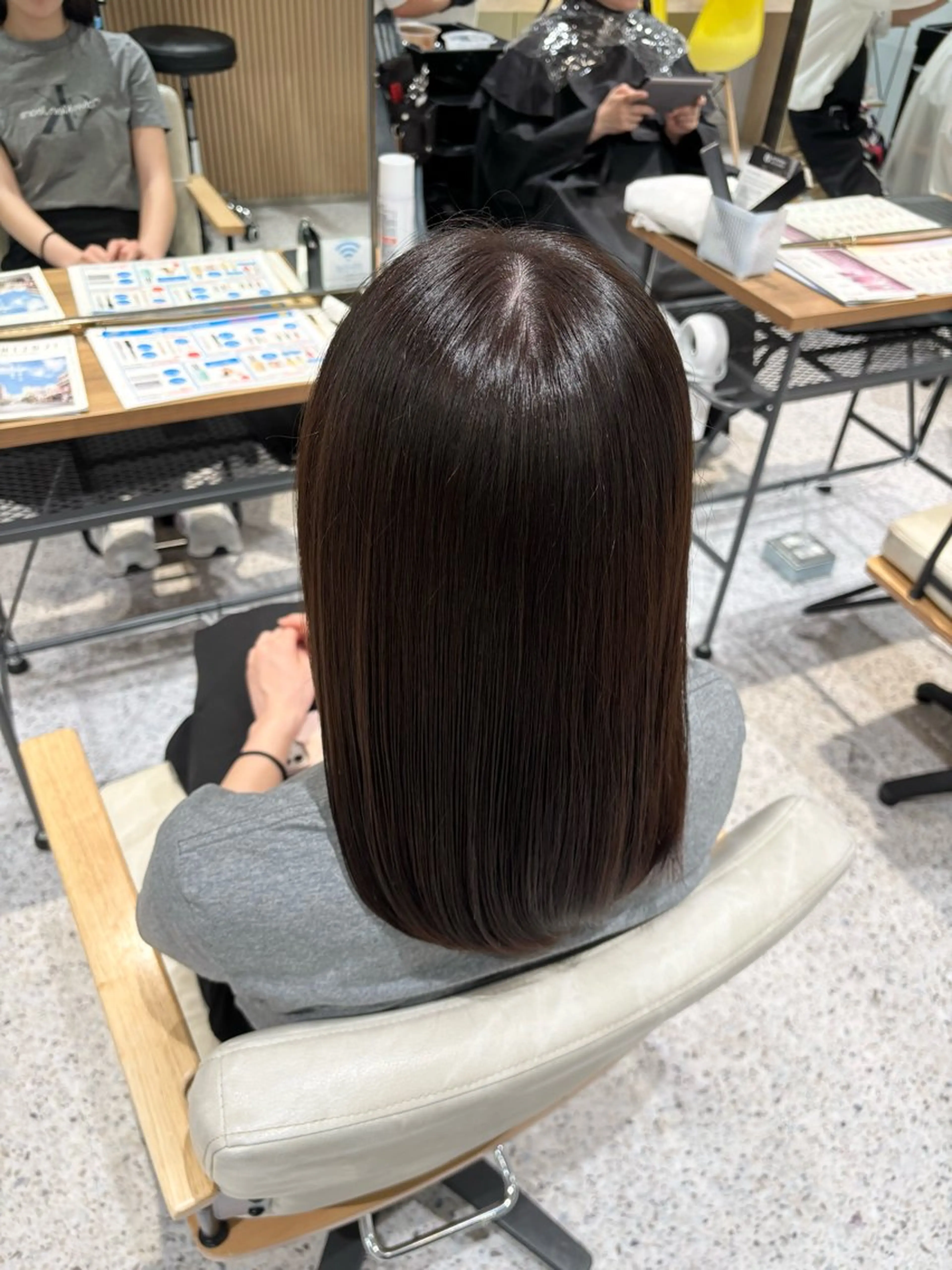 カラー なかもと あおいのヘアスタイル