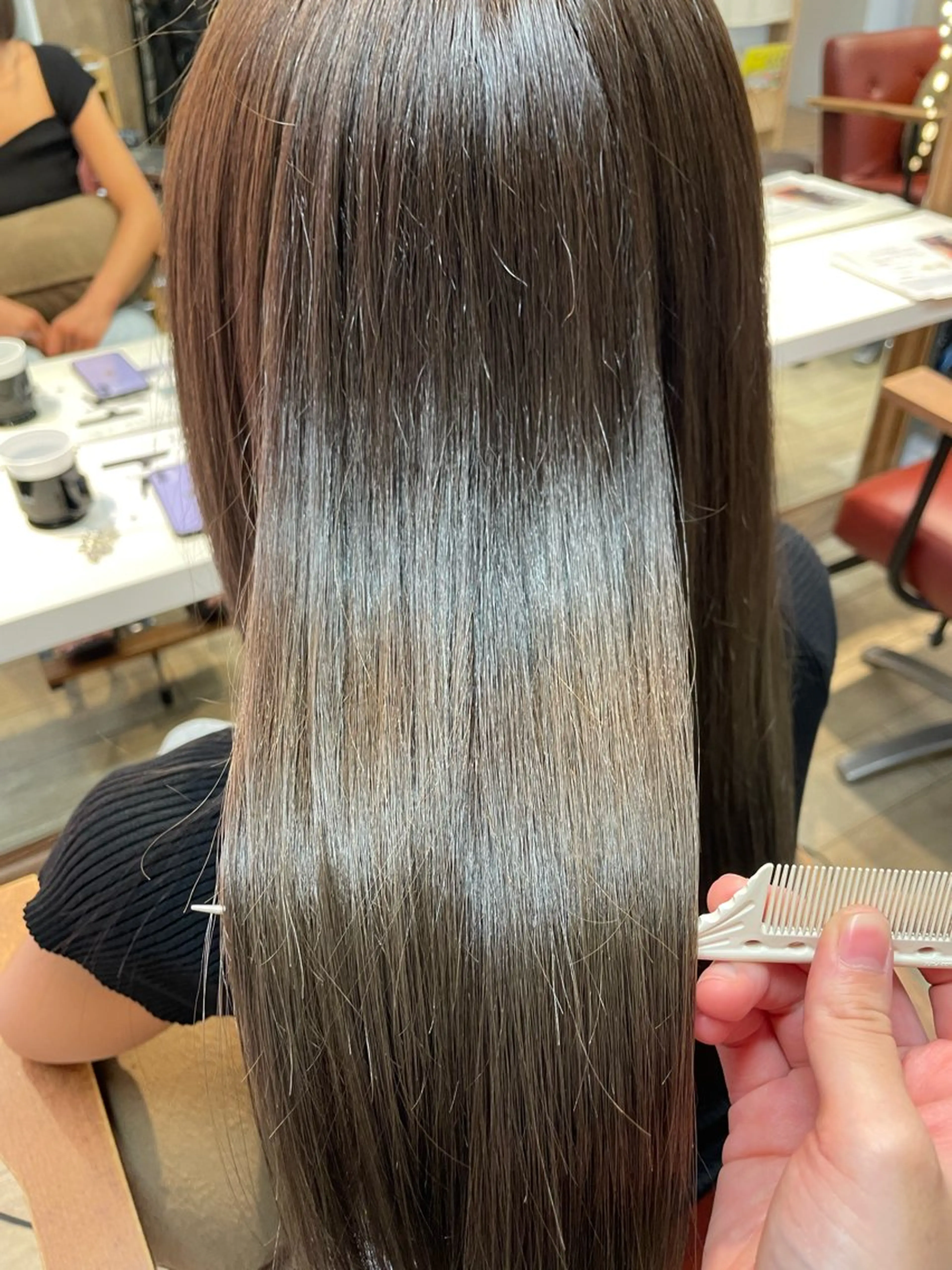 ロング カラー トリートメント ヘアカラー トリートメント ✨横須賀髪質改善✨️ 加藤 百音のヘアスタイル
