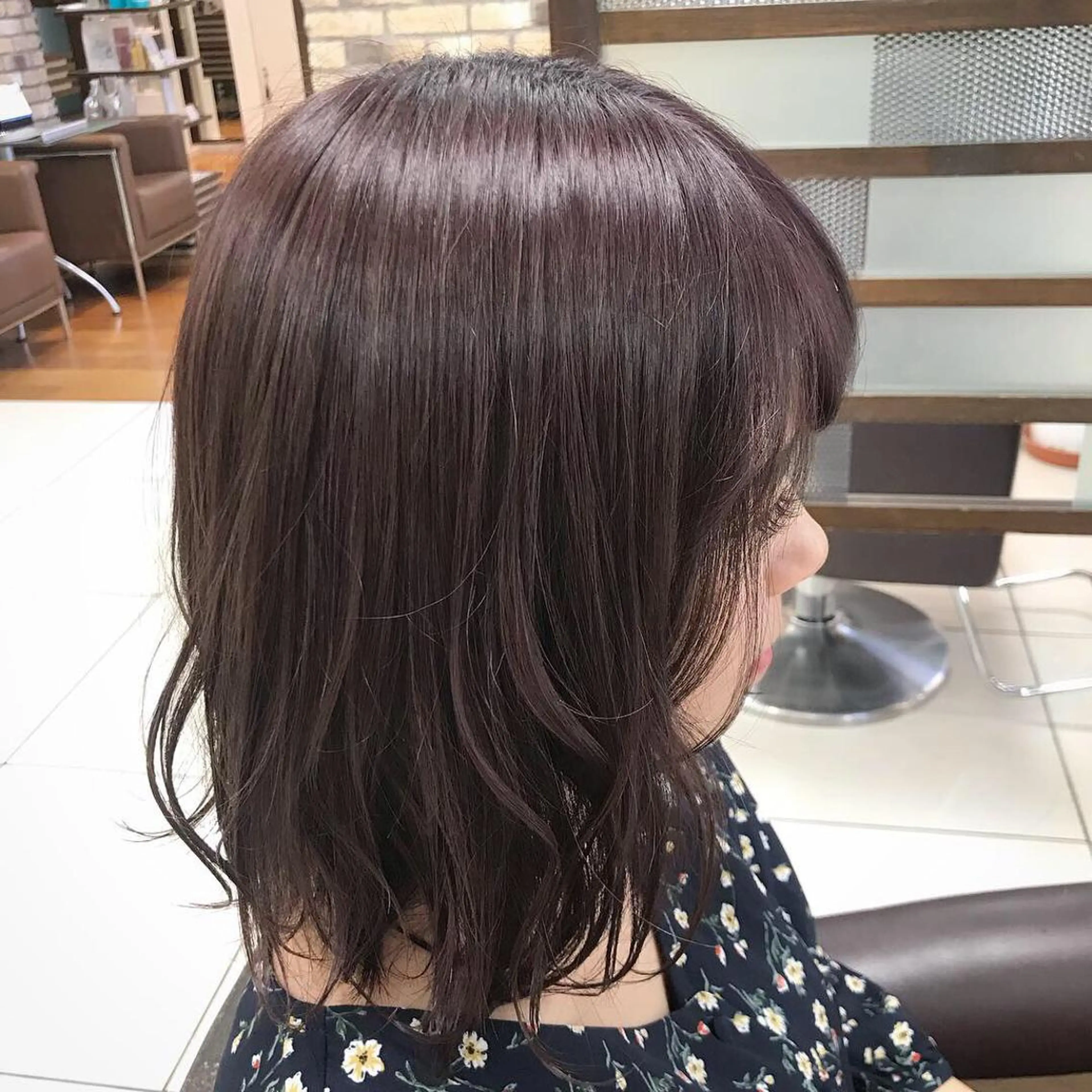 ショート カラー ヘアアレンジ カット ヘアカラー トリートメント シールエクステ✨️韓 国羽エクステ🪽和希のヘアスタイル