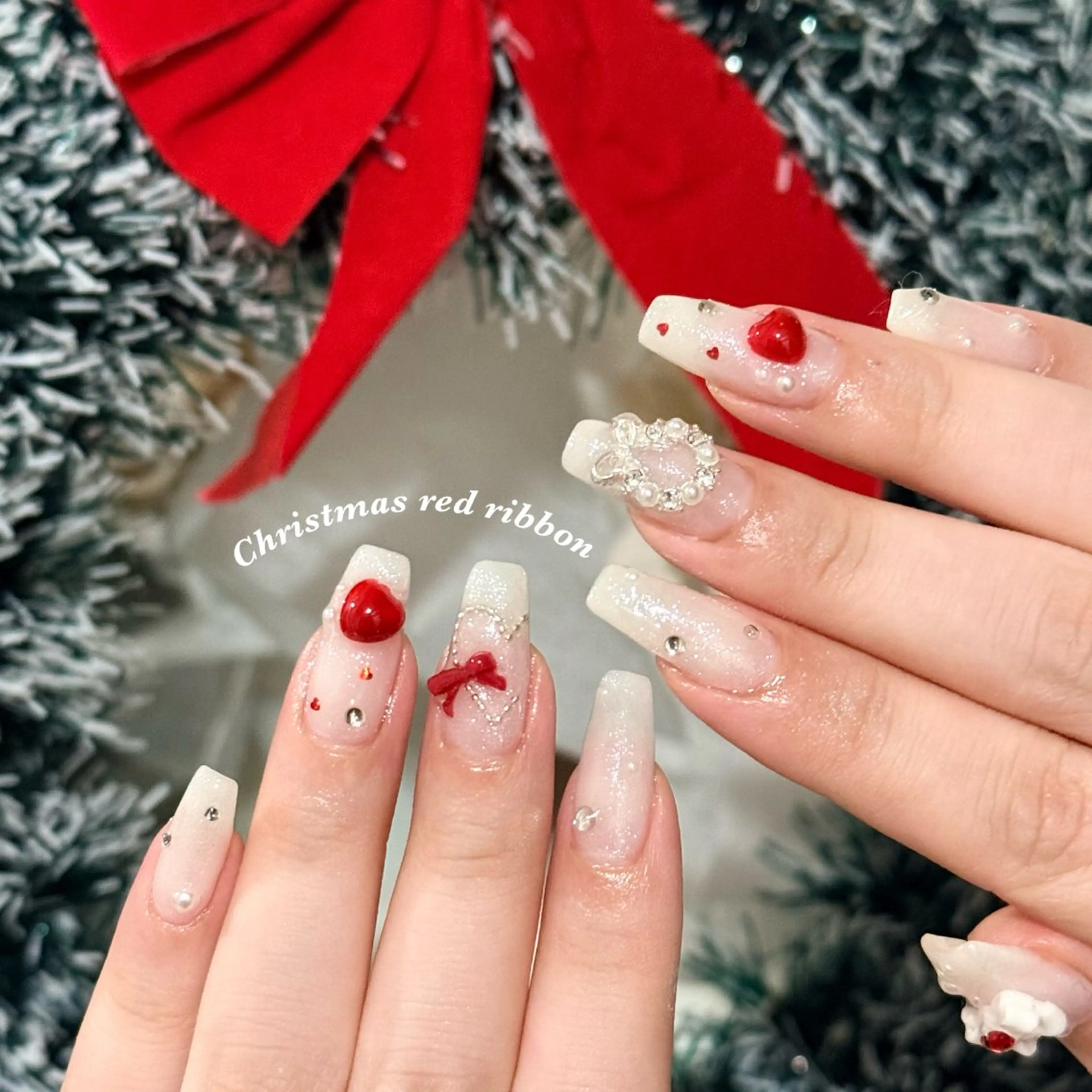 ネイル ガーリー ハート ぷっくりネイル リボン ツイードネイル ハンドネイル Blanche　mimii所属・Blanche Ayaのネイルデザイン