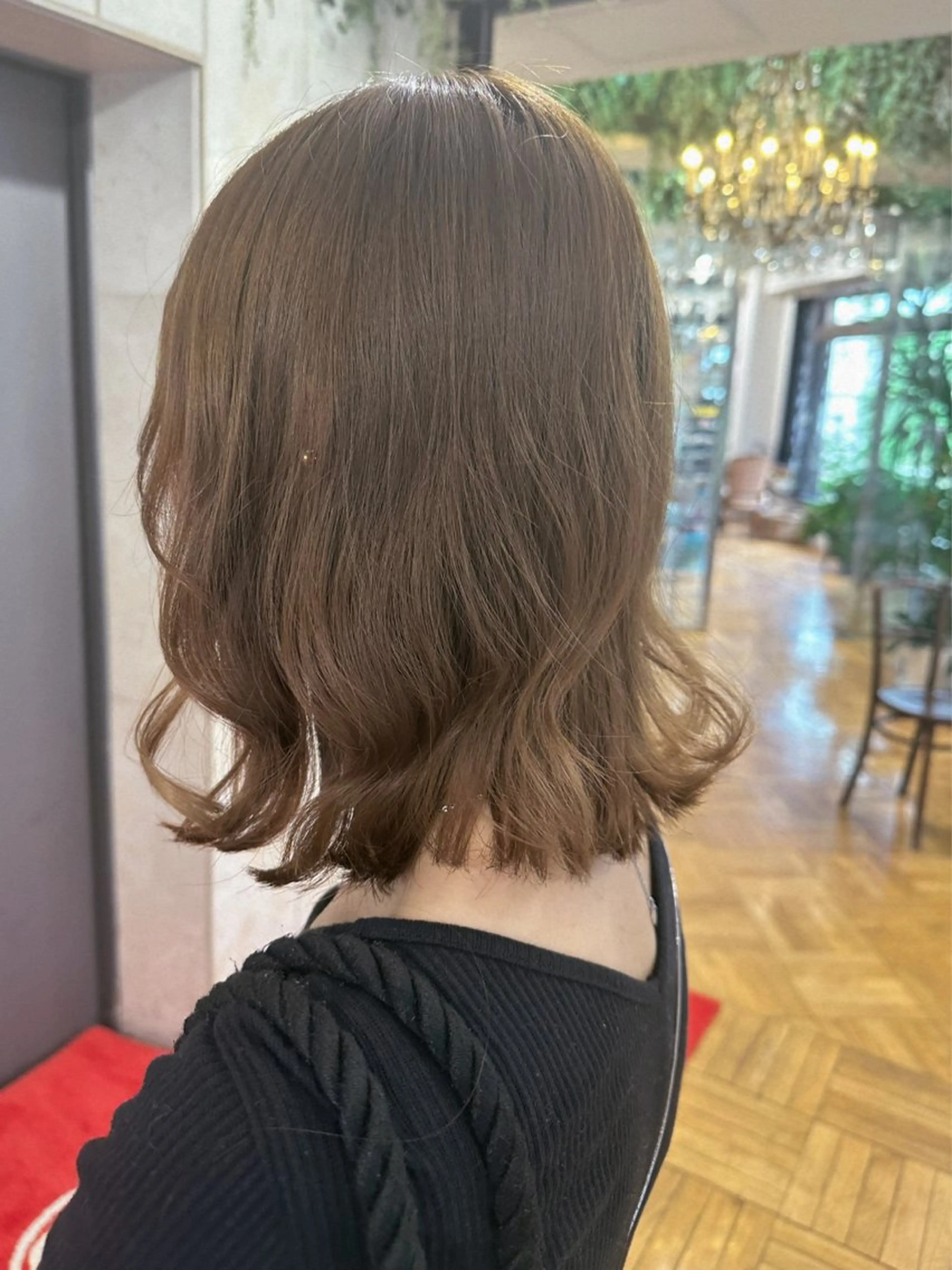 ミディアム カット ヘアカラー トリートメント オブヘア所属・銀座／透明感カラー るかのヘアスタイル