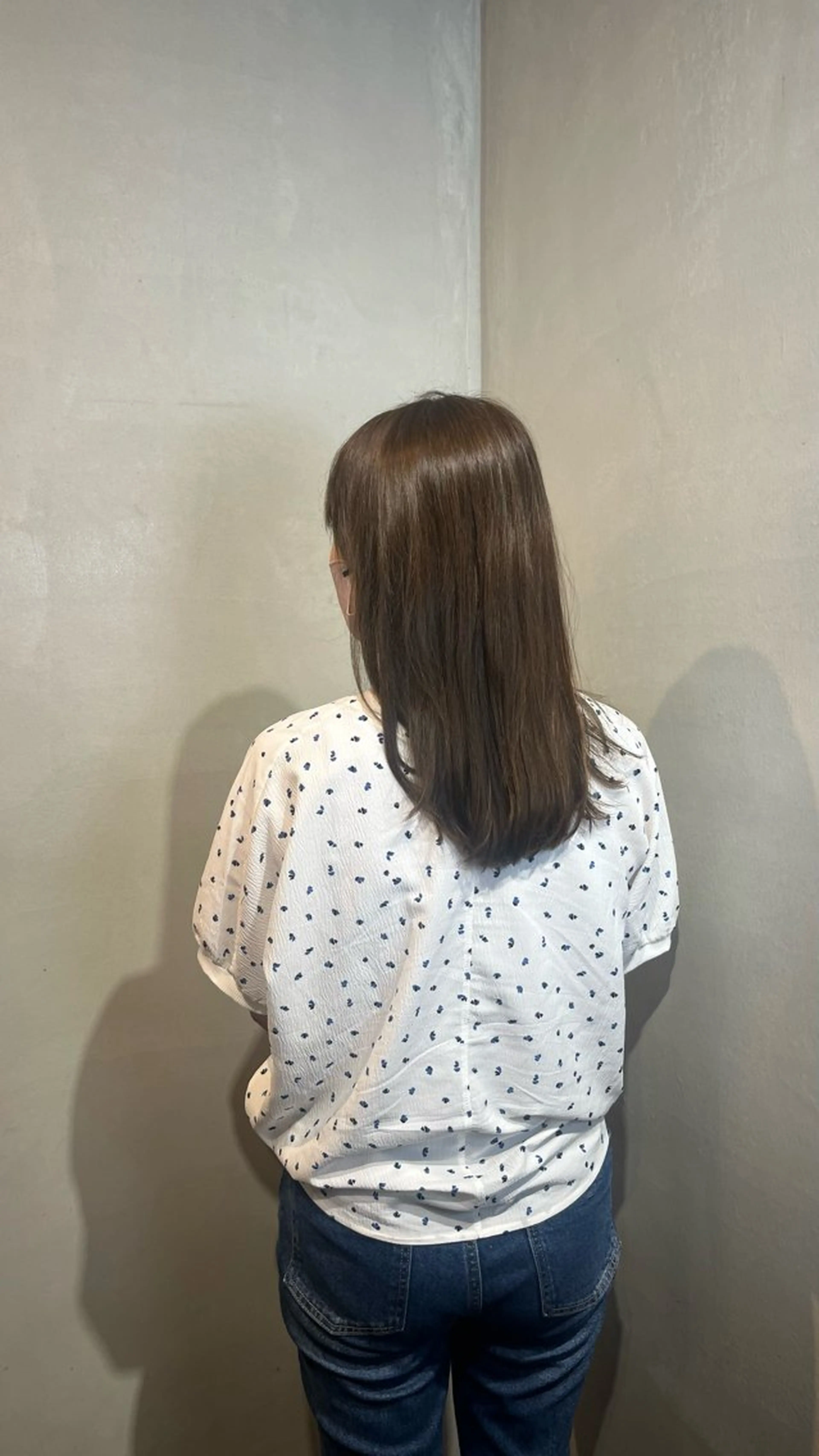 カラー I’LAS所属・kana /アシスタント/四条のヘアスタイル