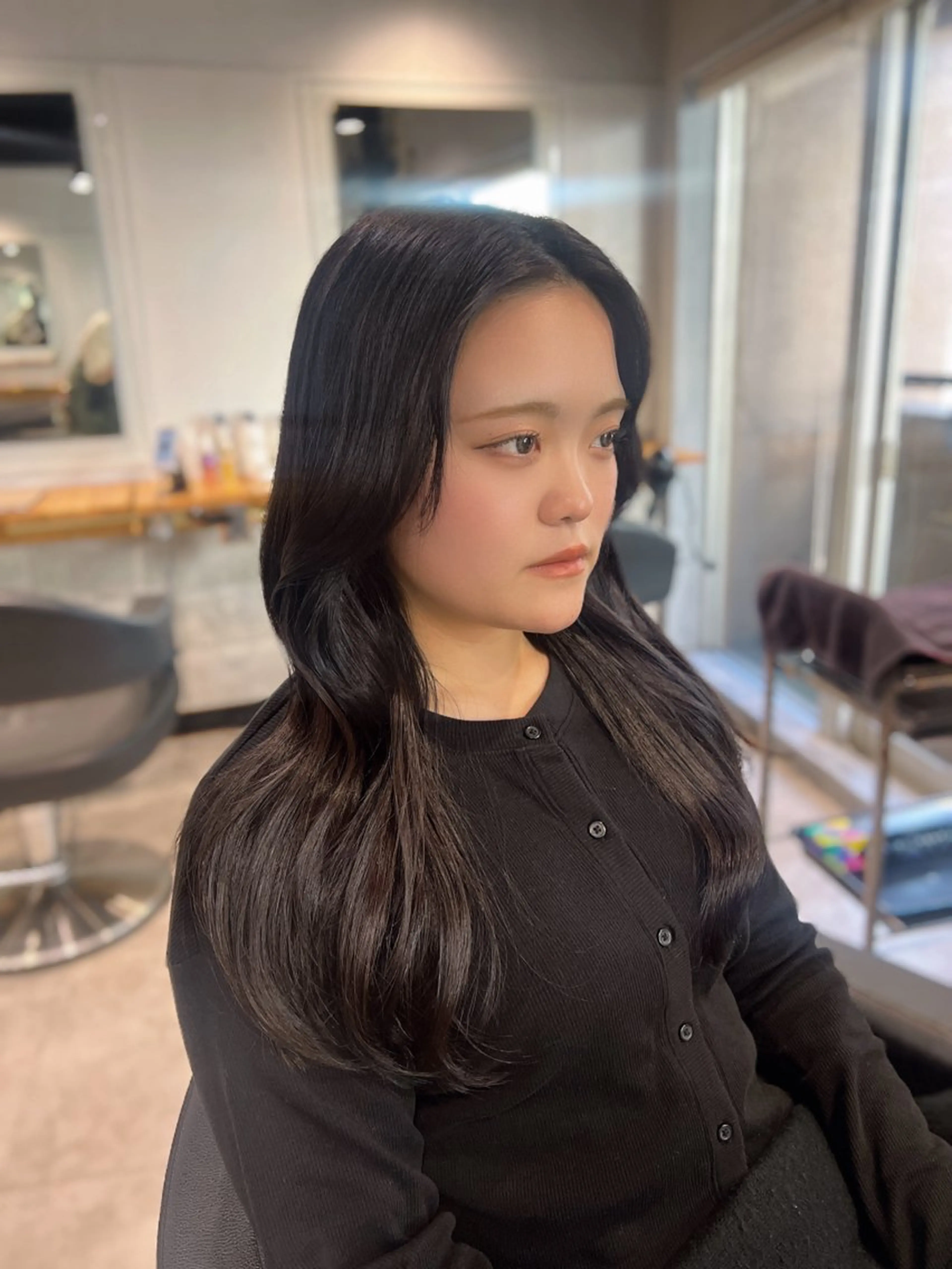 ロング カラー ブリーチ 韓国風ヘア ヘアカラー トリートメント NANAMI🩵 大人可愛い韓国ヘアのヘアスタイル