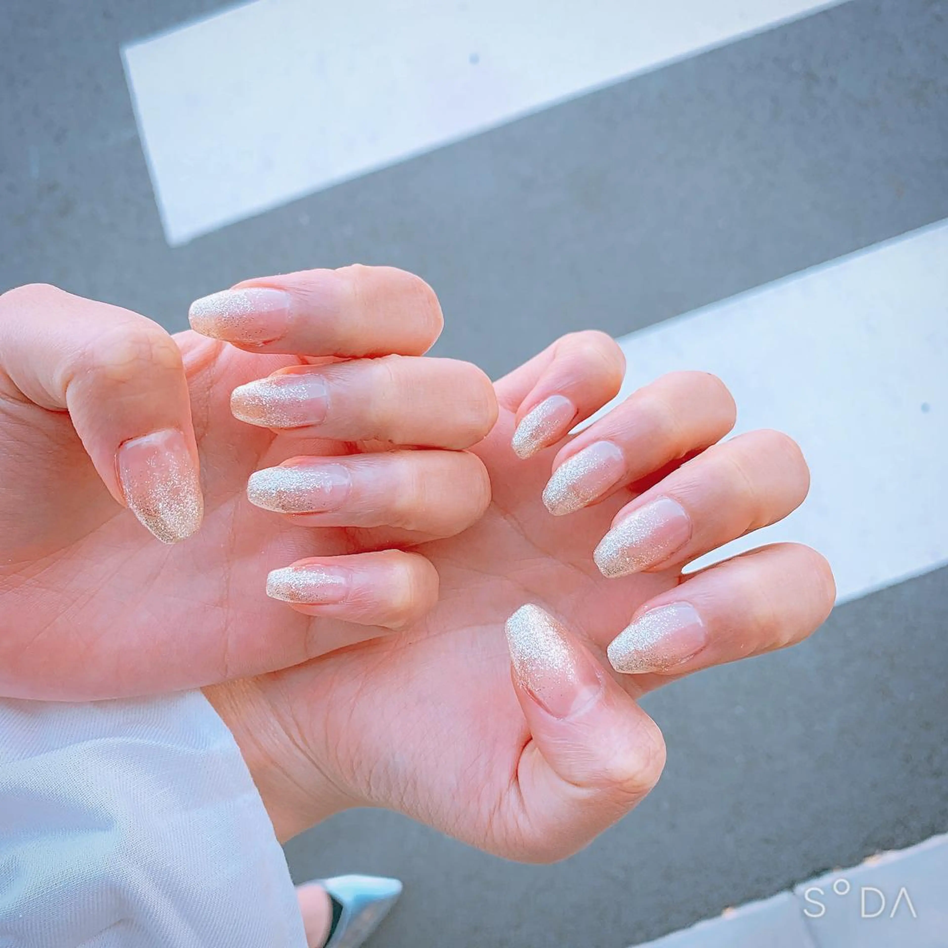 ネイル グラデーション ラメ(グリッター) ラメグラデーション Rena colore'のネイルデザイン