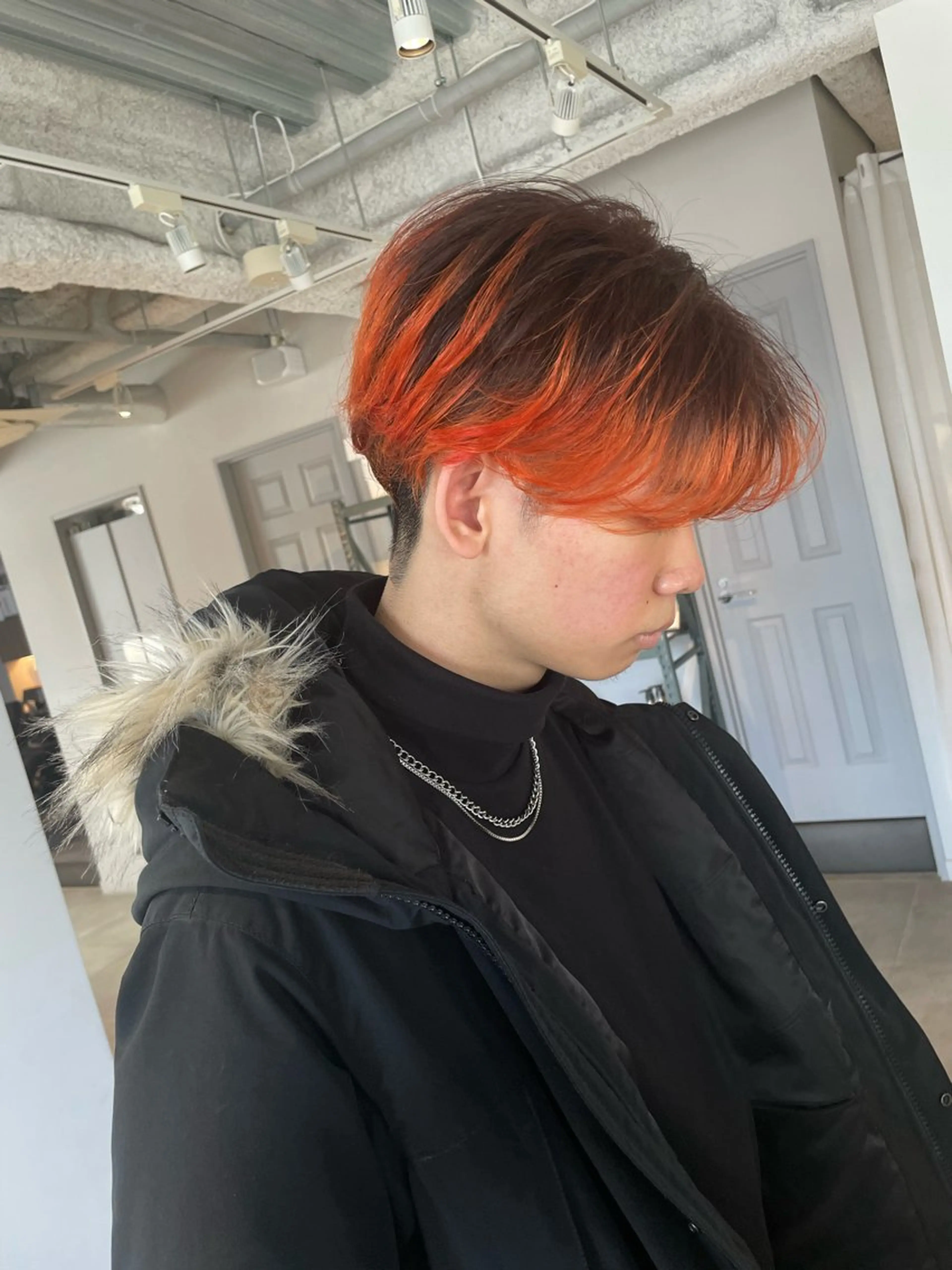 ミディアム パーマ メンズ 辻堂メンズ特化 メンズパーマ鈴木優哉のヘアスタイル