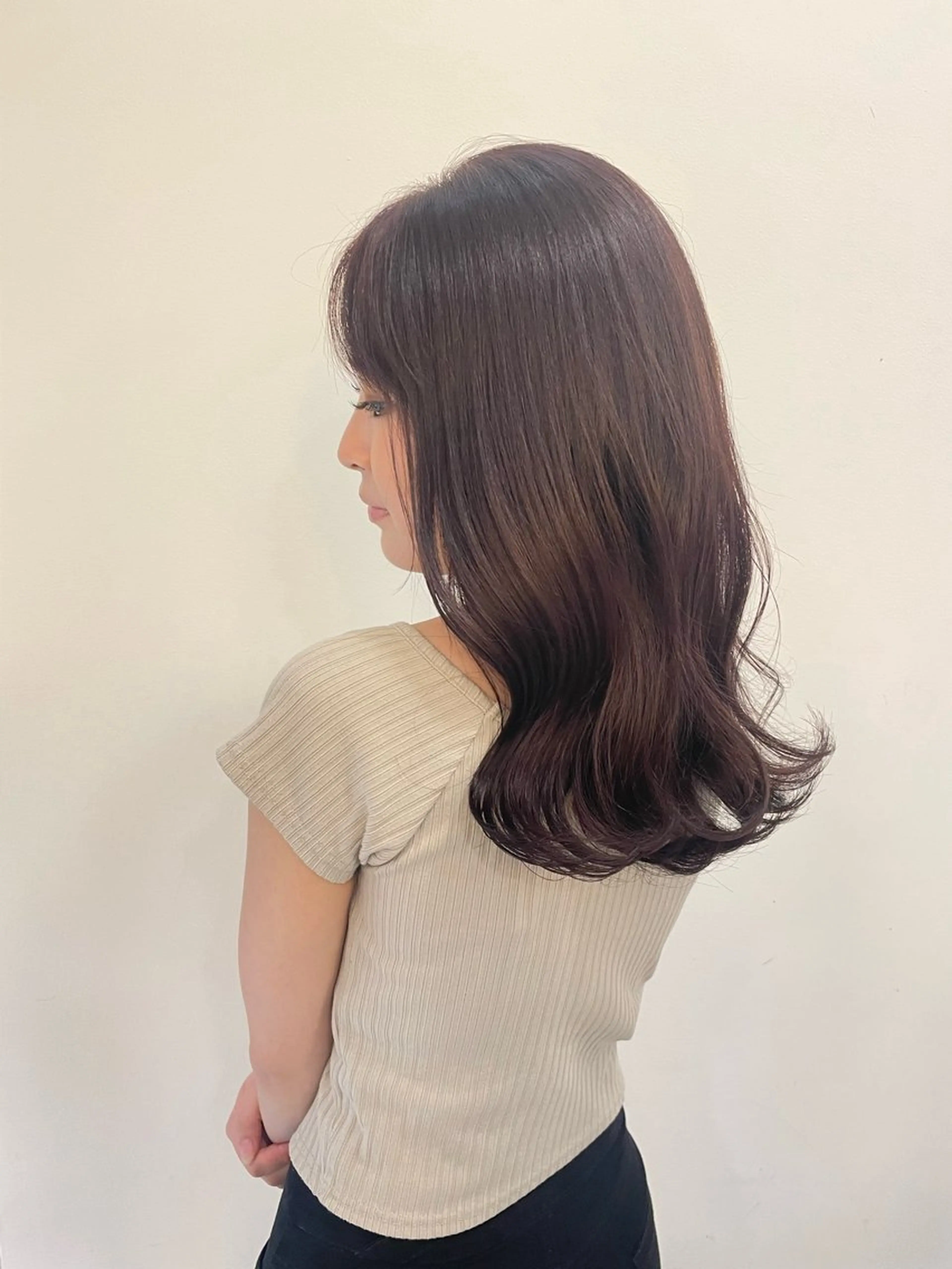 ミディアム カラー 🎵ぷる艶ハイトーン 柔らかヘア🍅まあやのヘアスタイル