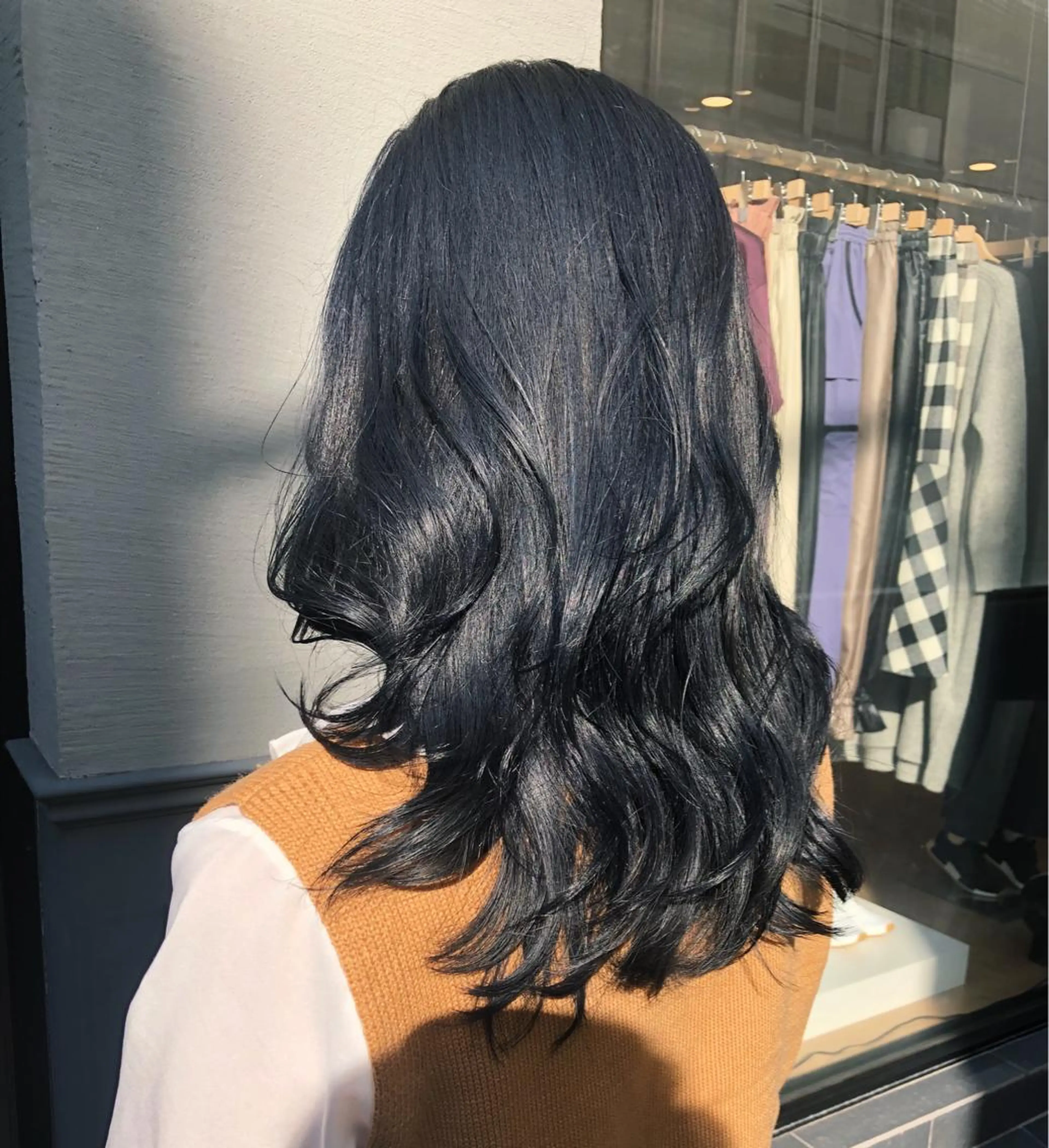 セミロング カラー SALOWIN並木所属・韓国ヘア🇰🇷 有田裕也のヘアスタイル